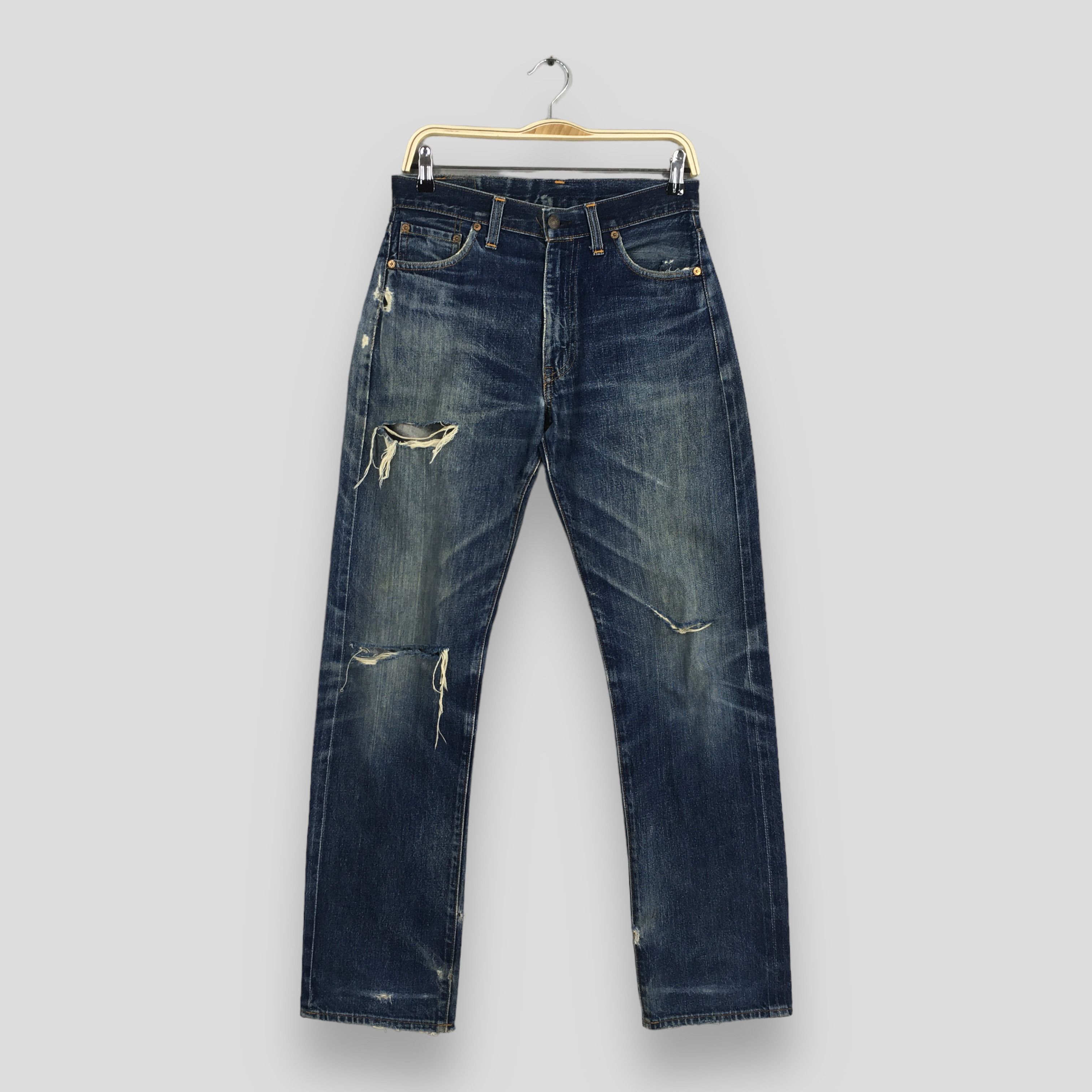 Size 29x31.5 Vintage Levi's 551ZXX Faded Blue Jeans