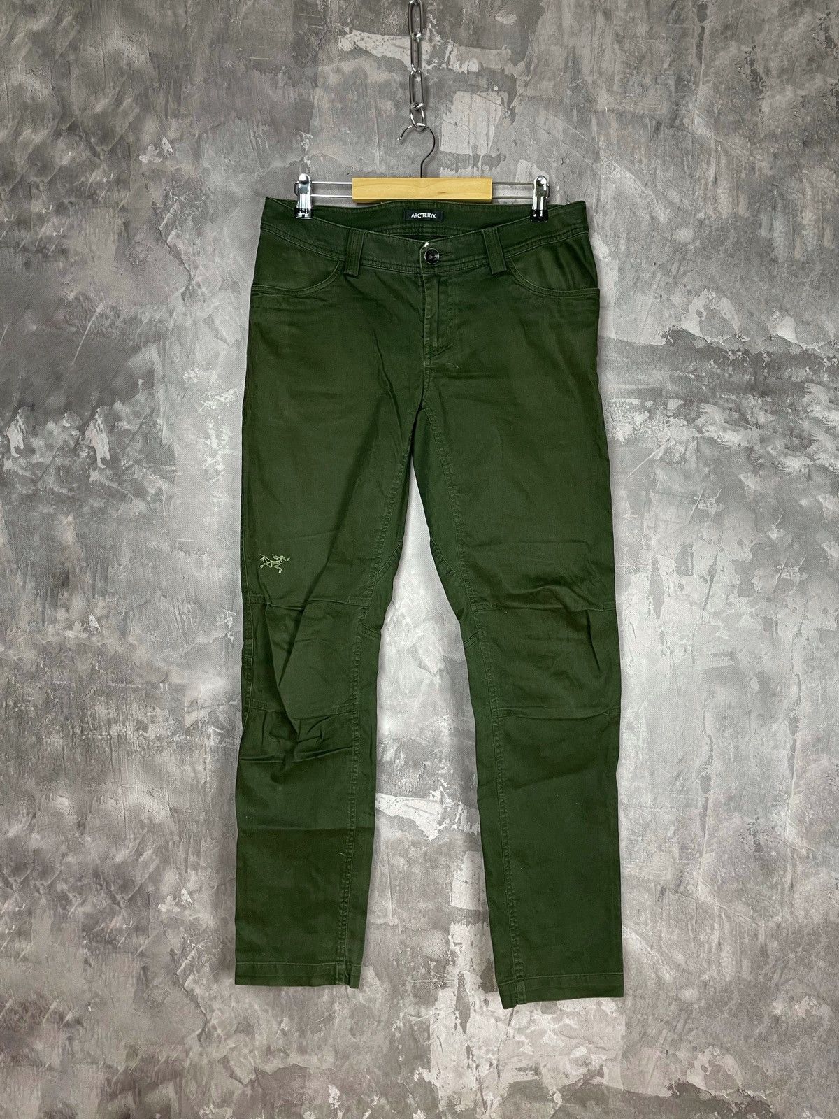 Arc'Teryx ARCTERYX TRACK CARGO PANTS | Grailed