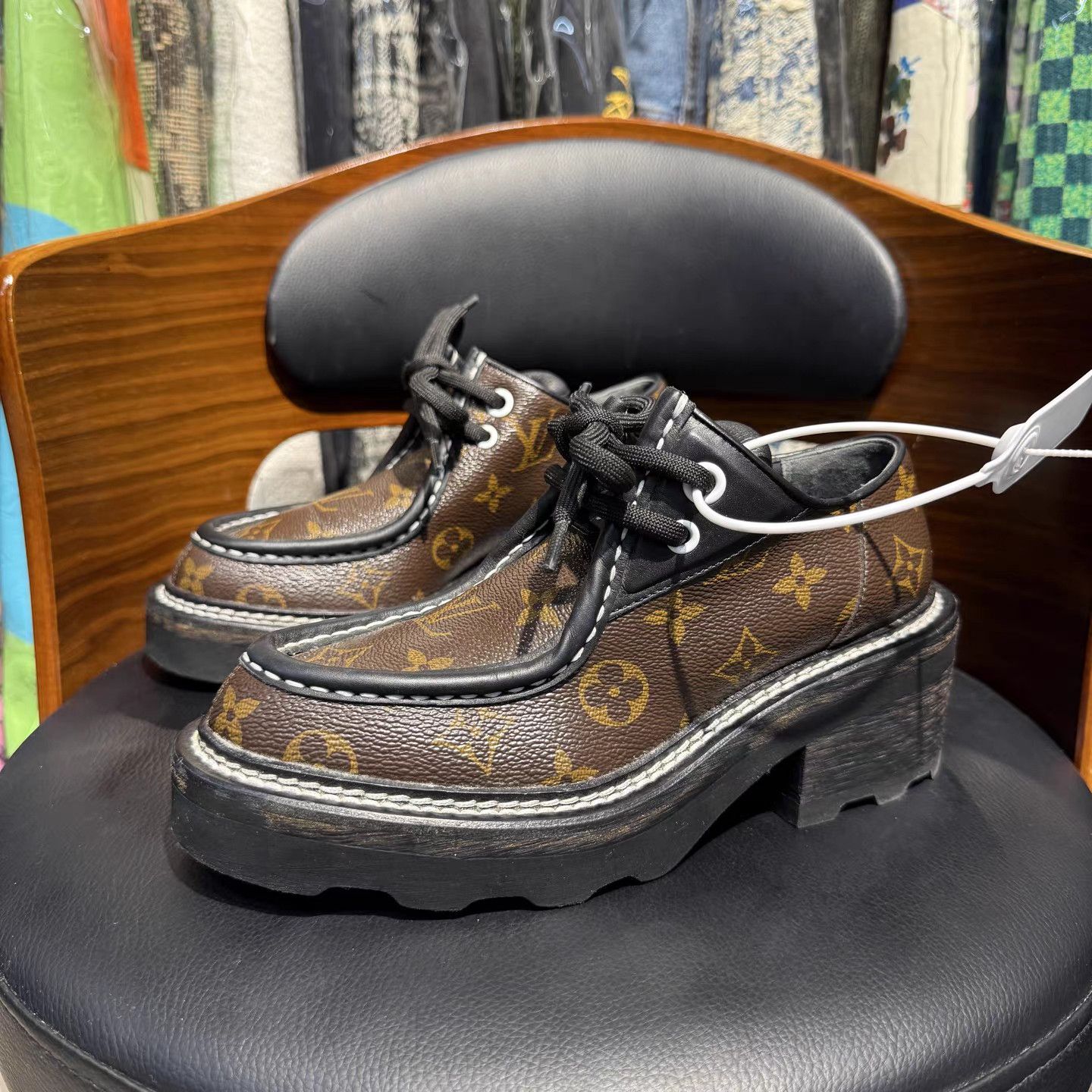 Louis Vuitton LV Beaubourg Monogram Platform Loafers K15 Size US 5.5 / IT 35.5 - 1 Thumbnail