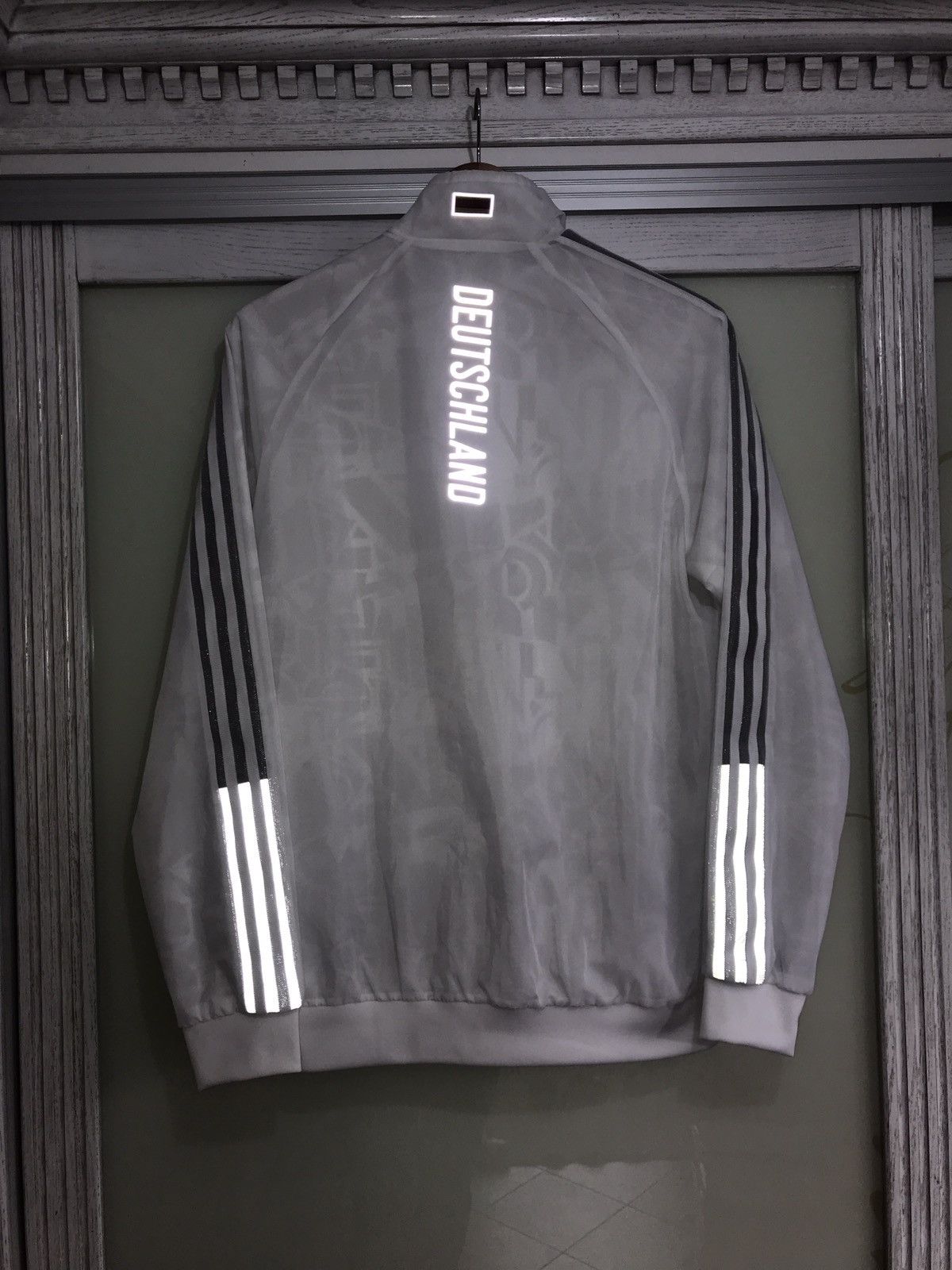 Adidas Germany Euro 2020 Soccer Light Jacket Football Jersey Kit Size US S / EU 44-46 / 1 - 5 Thumbnail