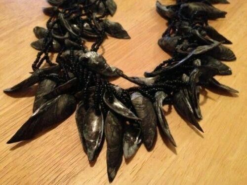 Designer Black Seed Bead w/ Hand Cut Mother of Pearl Shell Necklace Size ONE SIZE - 2 Thumbnail