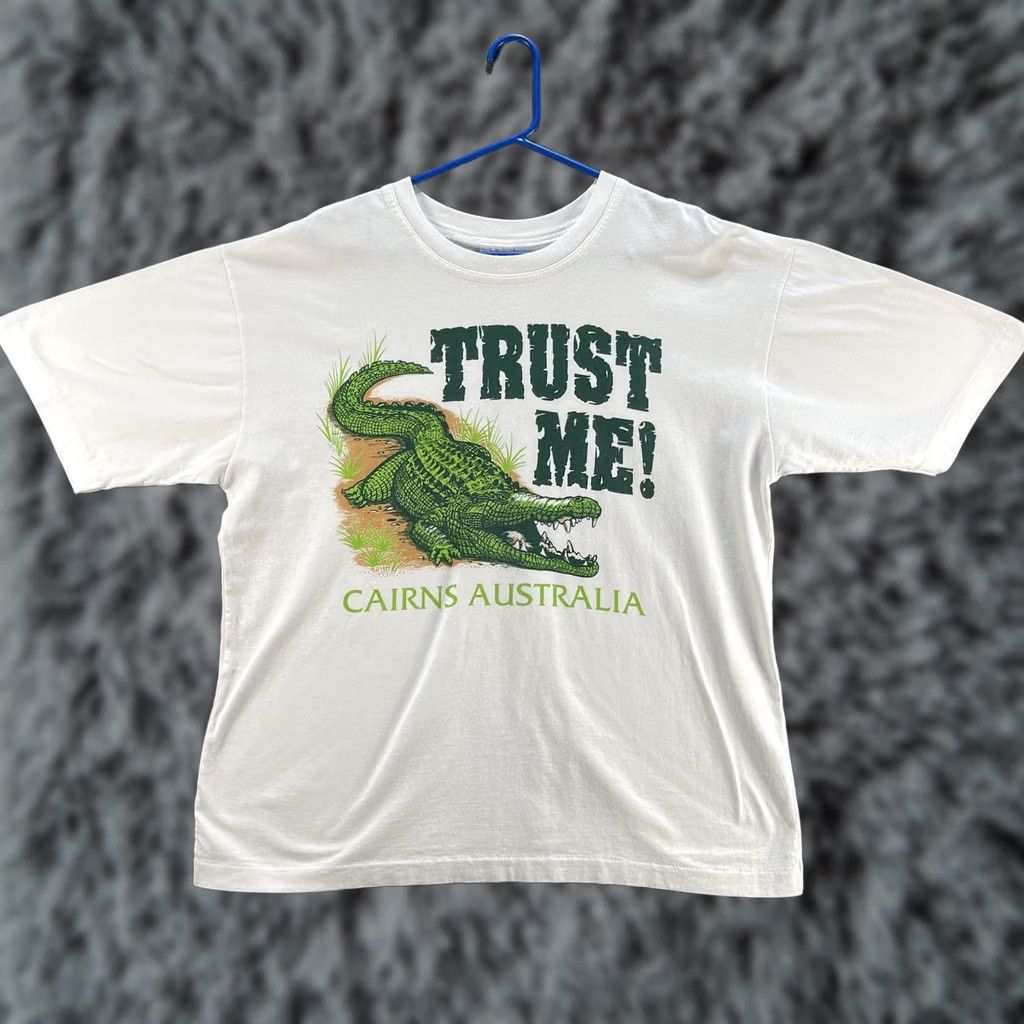 Vintage VTG Single Stitch Cairns Australia Crocodile Trust Me Shirt Mens Small White Size US S / EU 44-46 / 1 - 1 Thumbnail