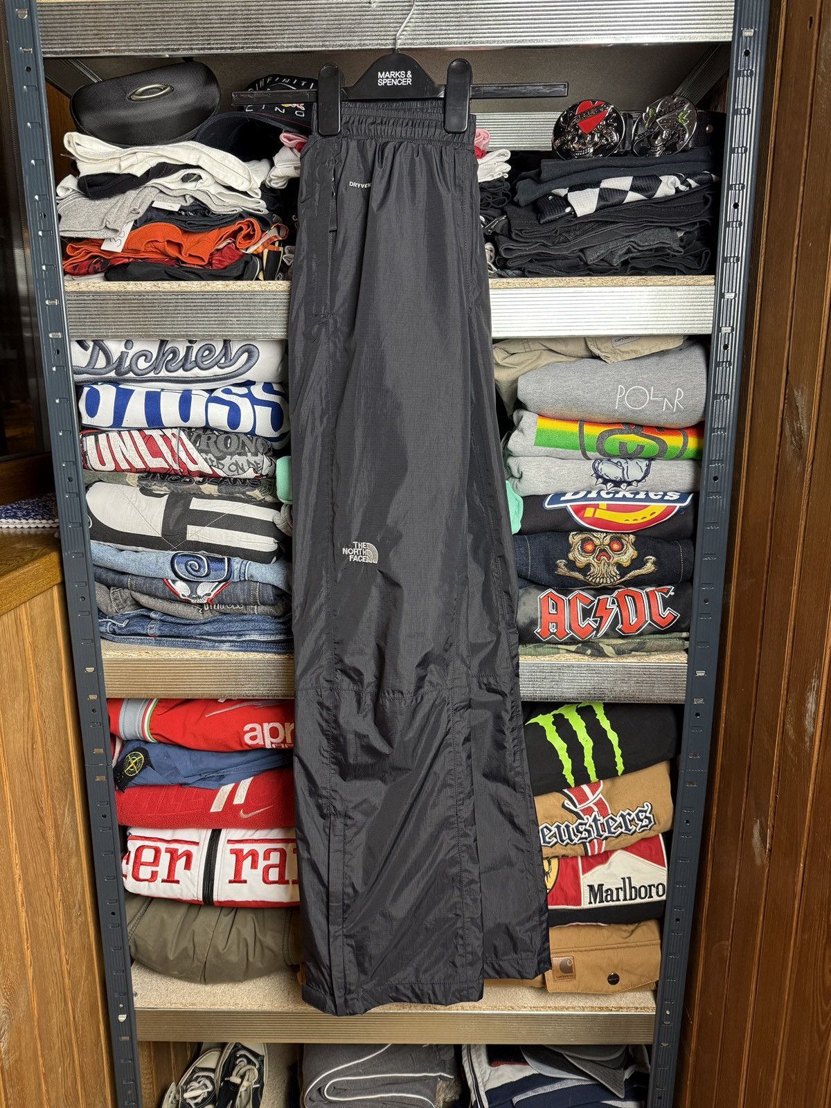The North Face × Vintage The North Face Nylon Dryvent Pants Joggers Outdoor Size 26" / US 2 / IT 38 - 3 Thumbnail