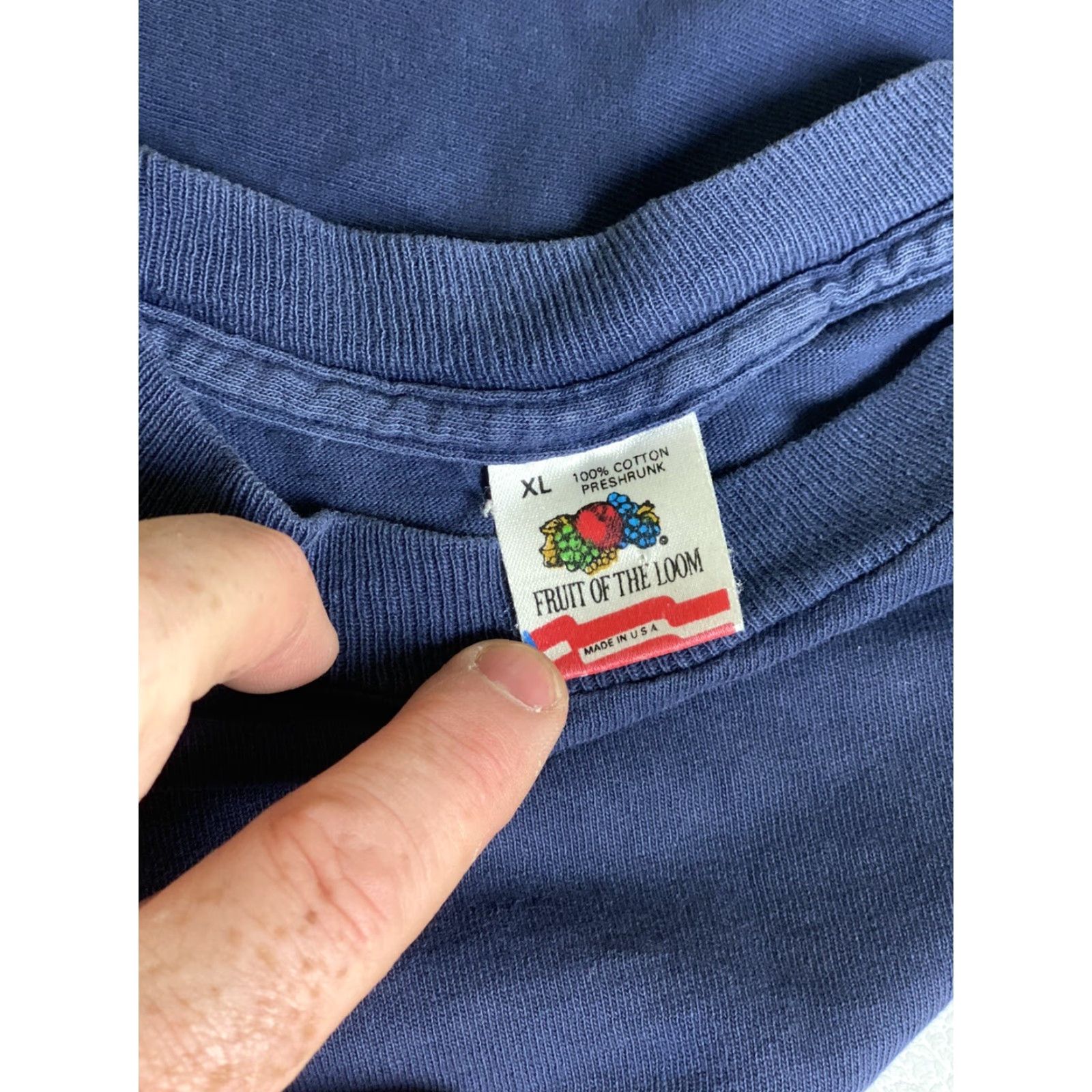 Fruit Of The Loom VINTAGE Thayer Academy Middle School Shirt XL Blue USA Mens T-Shirt Fruit of the Loom Crew Neck Short Sleeve Cotton Classic Size XL School Size US XL / EU 56 / 4 - 6 Thumbnail