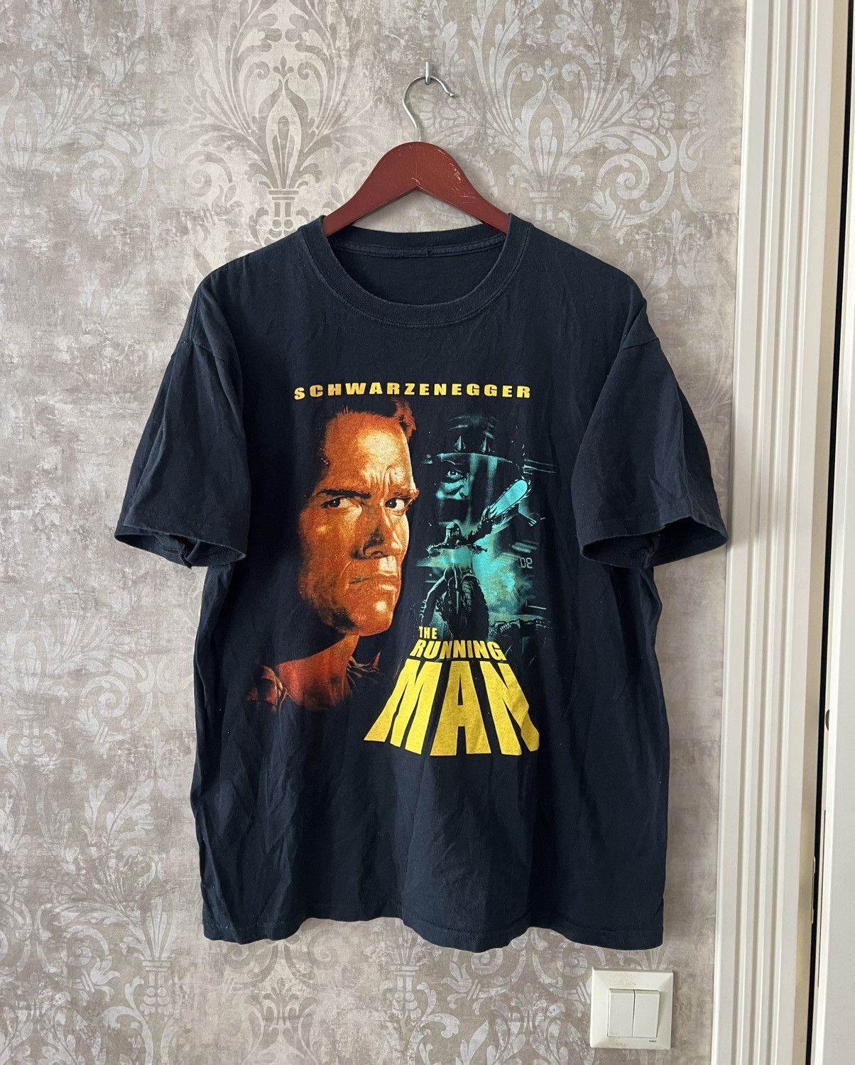 Vintage Schwarzenegger The Running Man Movie Tee T-Shirt Size US L / EU 52-54 / 3 - 1 Thumbnail