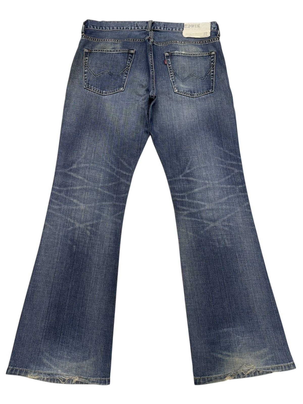 Le Grande Bleu (L.G.B.) EDWIN EXCLUSIVE VINTAGE MODEL FLARED BOOTCUT DENIM JEANS Size US 35 - 2 Thumbnail