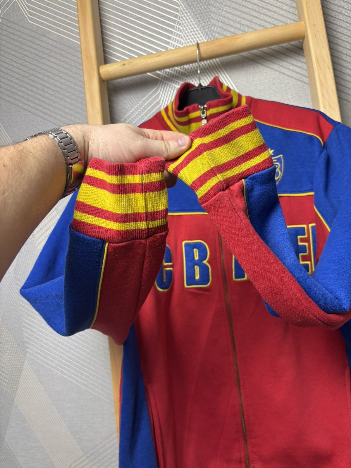 Vintage Vintage FC Basel 1893 Streetwear Zip Hoodie Size US M / EU 48-50 / 2 - 10 Thumbnail