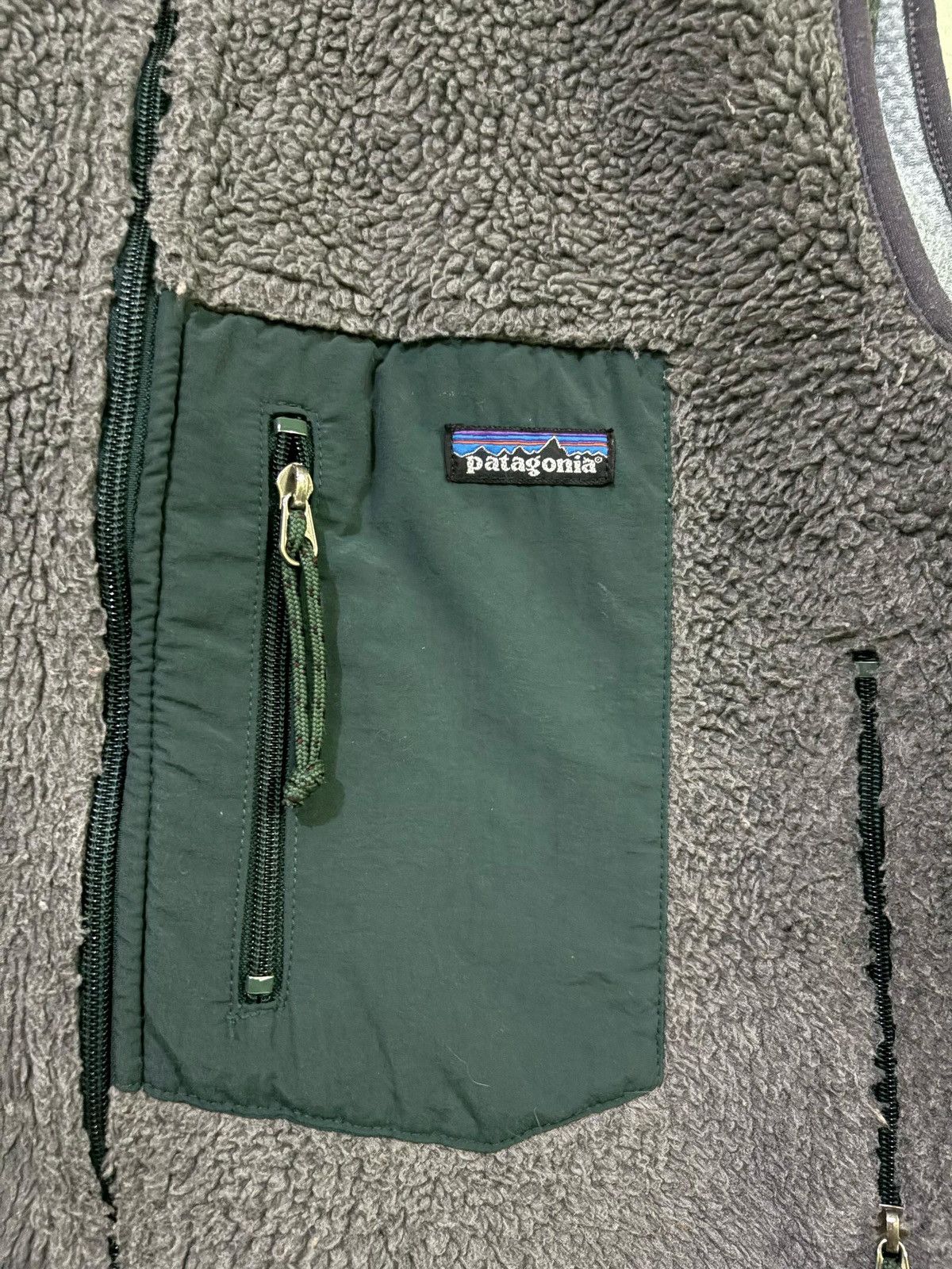 Patagonia Vintage Patagonia Vest Sherpa Fleece Design Size US L / EU 52-54 / 3 - 9 Thumbnail
