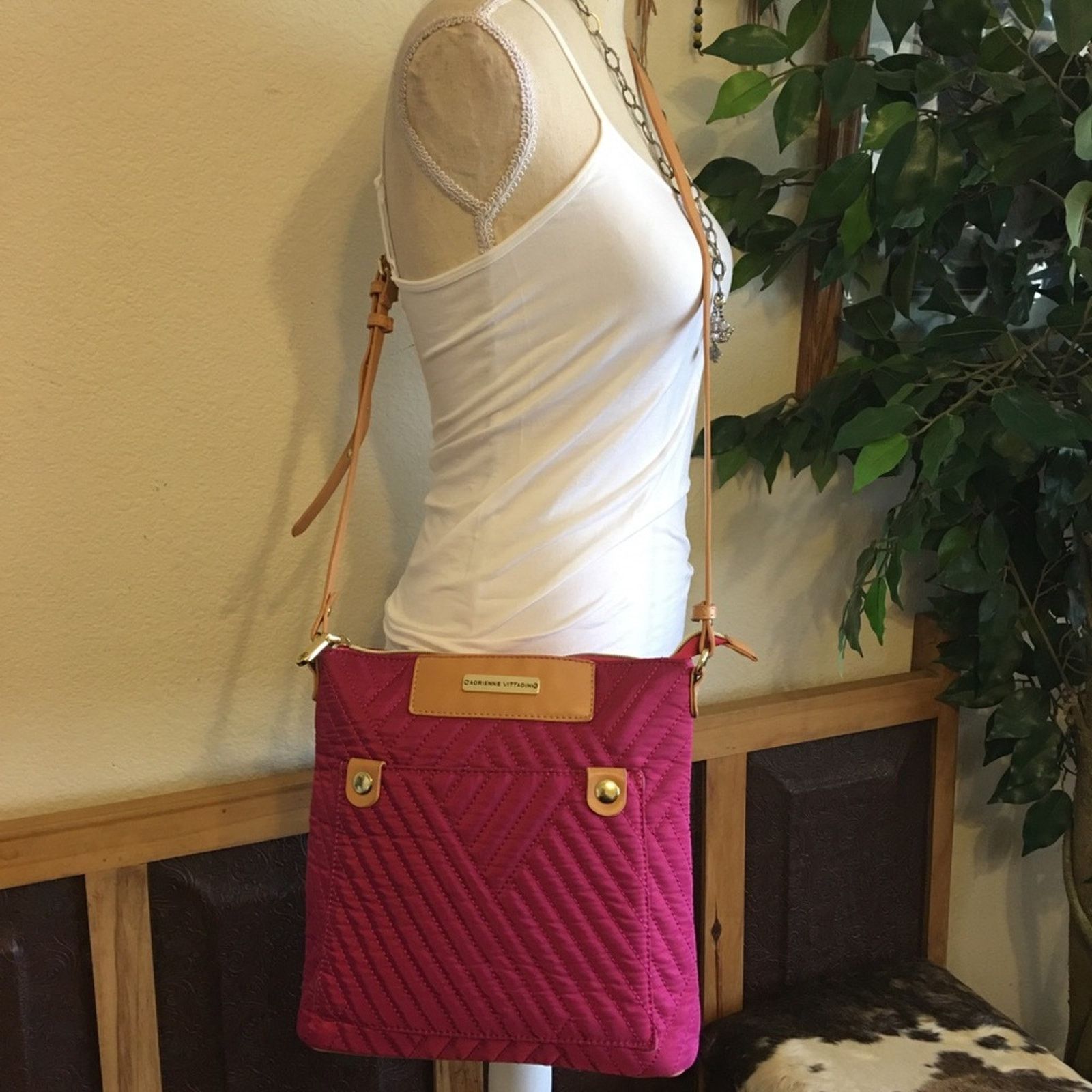 Other Adrienne Vittadini fuschia pink quilted crossbody Size ONE SIZE - 10 Thumbnail