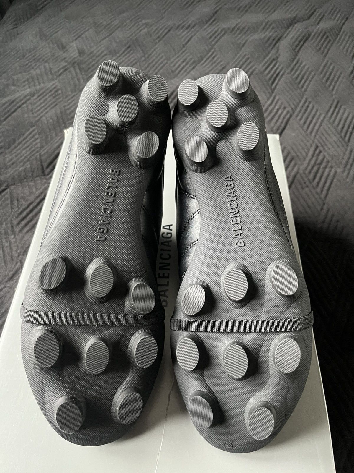 Balenciaga Balenciaga soccer sneakers Size US 10 / EU 43 - 8 Thumbnail