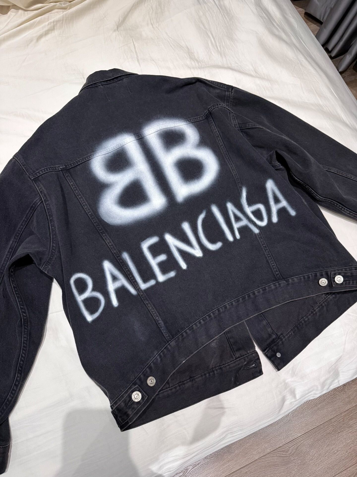 Balenciaga Balenciaga BB Logo Denim Jacket in Black Size US XS / EU 42 / 0 - 2 Thumbnail