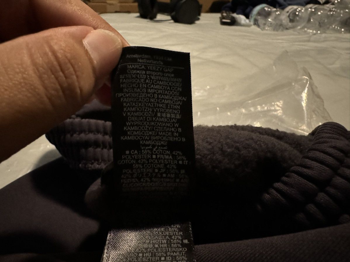 Balenciaga × Gap × Kanye West Yeezy Gap Sweatpants Dark Grey Size XS Size US 28 / EU 44 - 7 Thumbnail