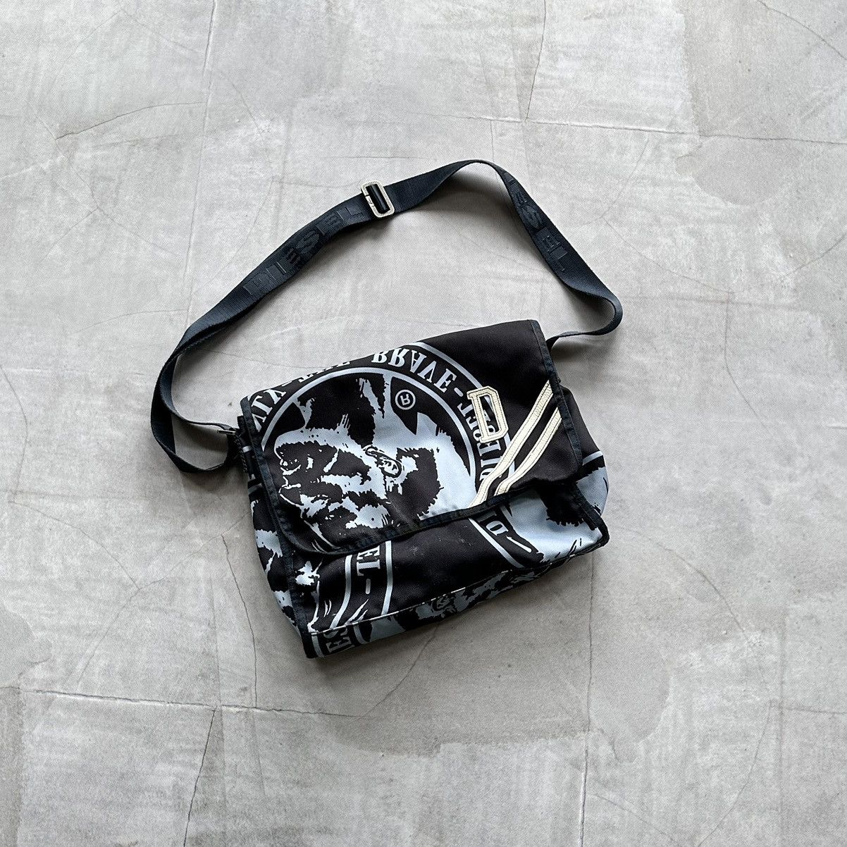 Diesel × Streetwear × Vintage Vintage Diesel Denim Shoulder Bag