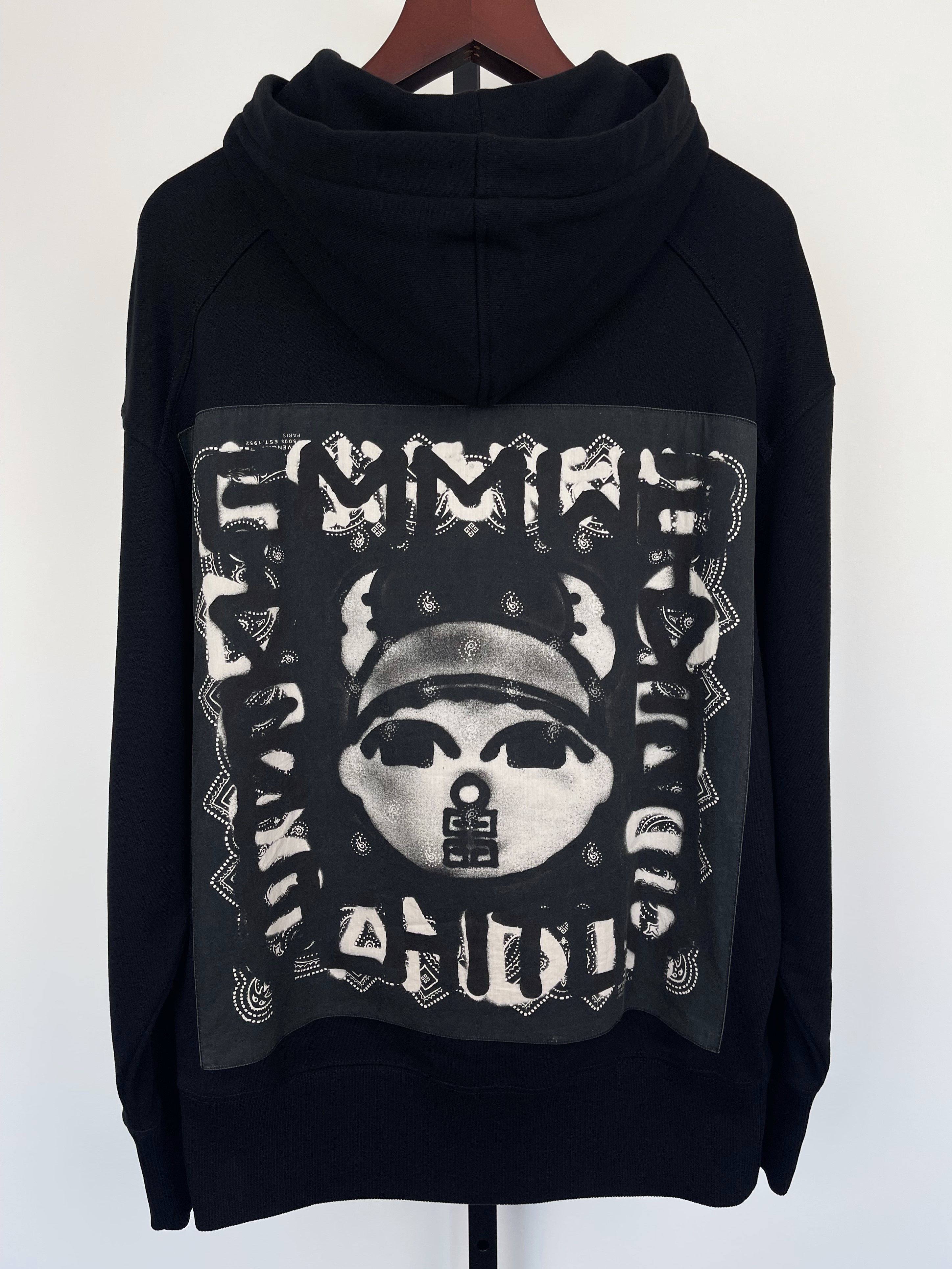 Chito × Givenchy RARE Embroidered 4G Chito Boy Graffiti Bandana Hoodie SS22 Size US XXS / EU 40 - 2 Thumbnail