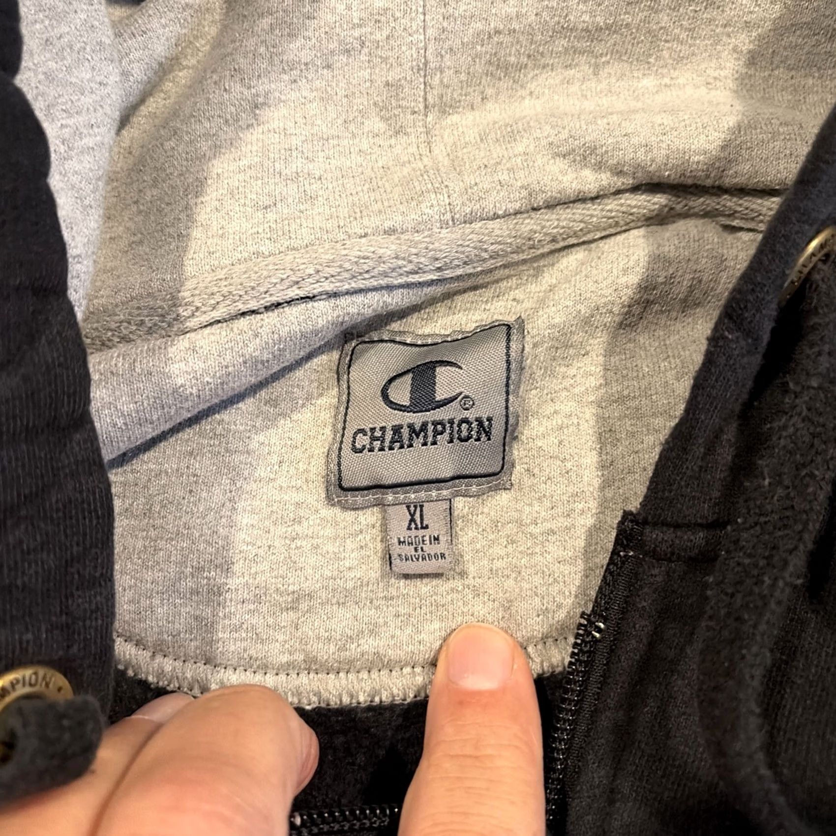 Champion Champion XL Solid Blue Knit Sweatshirt - Long Sleeve Size US XL / EU 56 / 4 - 3 Thumbnail