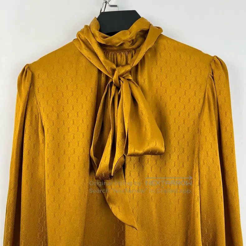 Saint Laurent Paris Saint Laurent Paris Letter Print Ribbon Design Silk Shirt Size XXS / US 00 / IT 34 - 4 Thumbnail