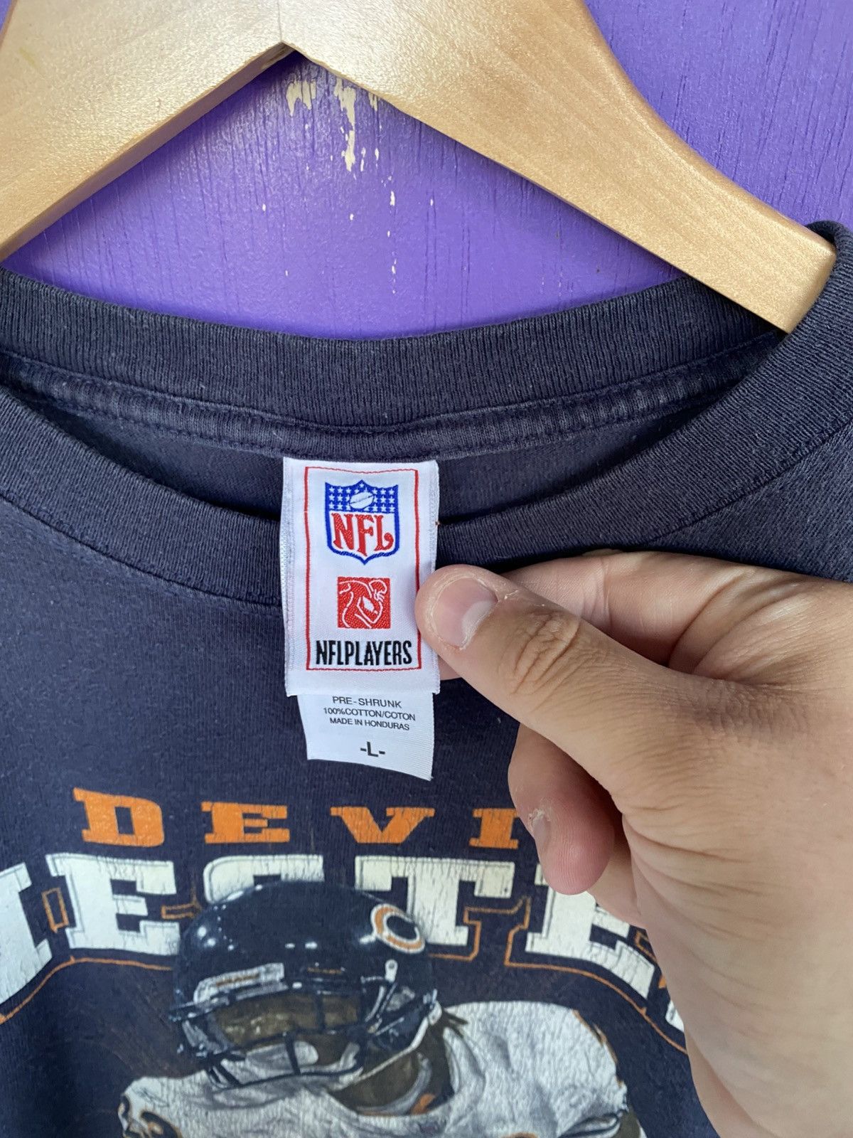 NFL Vintage 00s NFL Chicago bears Devin Hester t-shirt Size US L / EU 52-54 / 3 - 4 Thumbnail