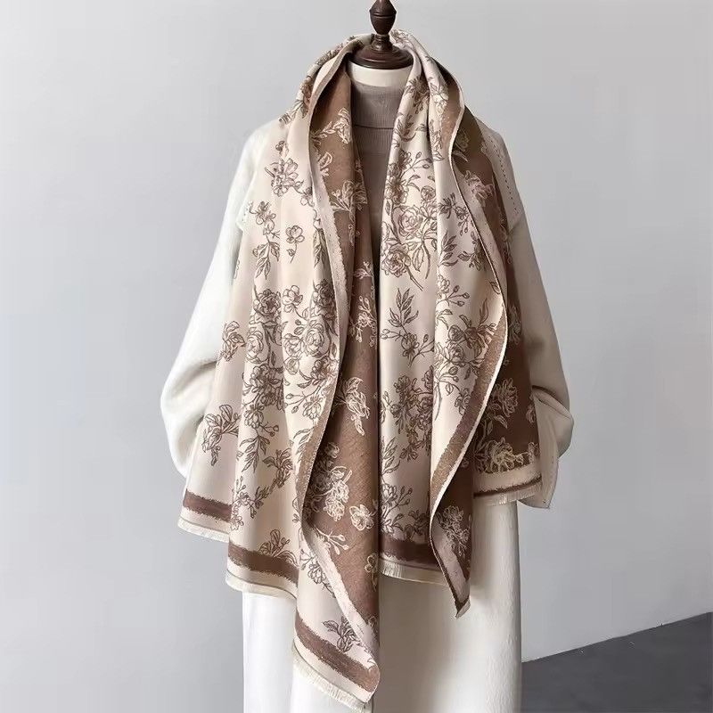 Vintage Winter Warm Shawl Elegant Floral Cashmere Scarf Size ONE SIZE - 1 Thumbnail