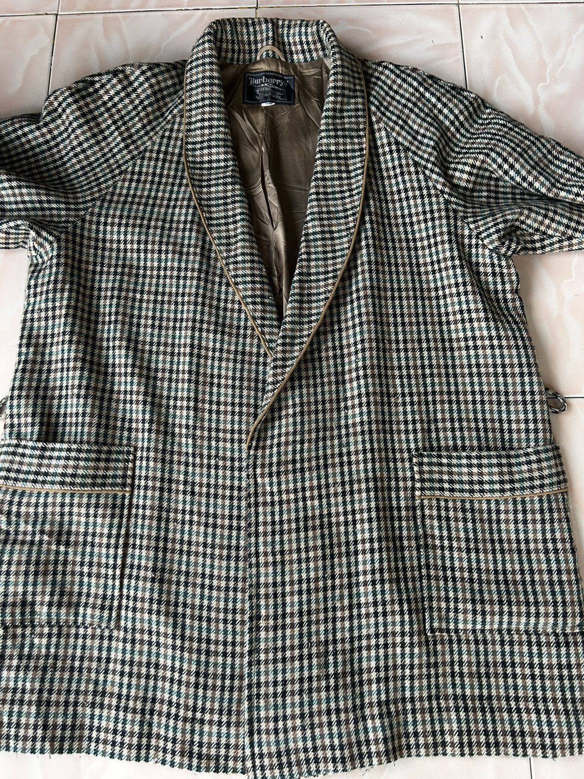 Burberry Vintage Burberry’s Houndstooth Wool Sleeping Coat Size US L / EU 52-54 / 3 - 9 Thumbnail