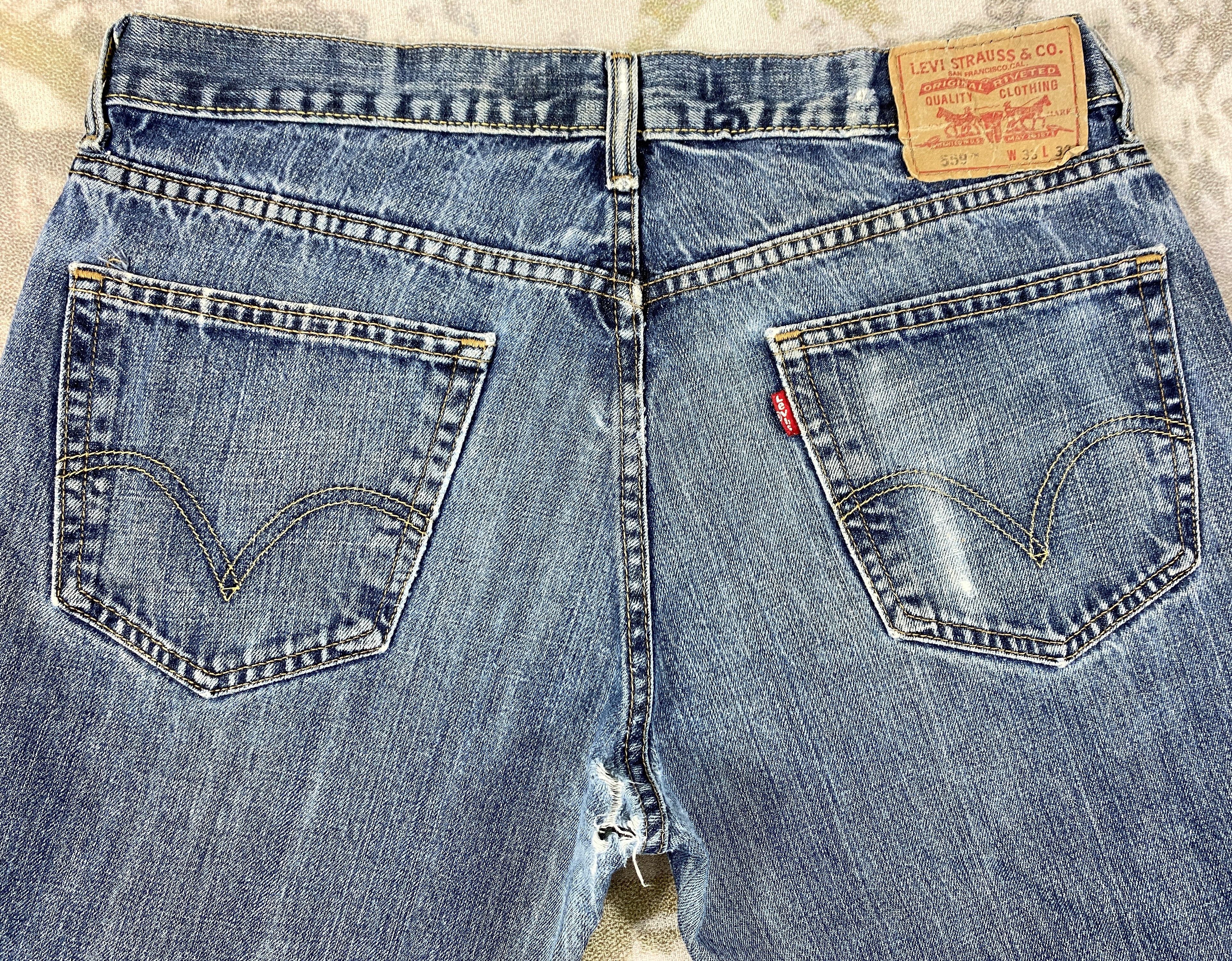 Levi's Blue Vintage Levi's 559 Jeans 35x32.5 Denim -JN1961 Size US 35 - 4 Thumbnail