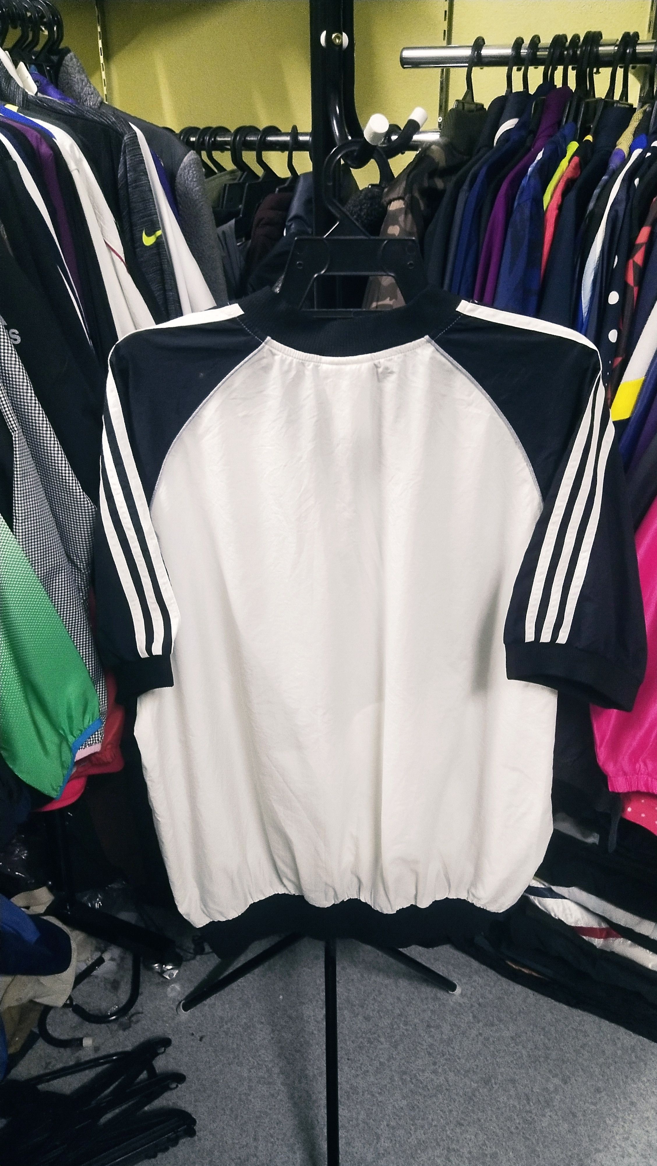 Adidas × Vintage 🔥 Rare Vintage Adidas Short Sleeve Windbreaker Size US L / EU 52-54 / 3 - 2 Thumbnail