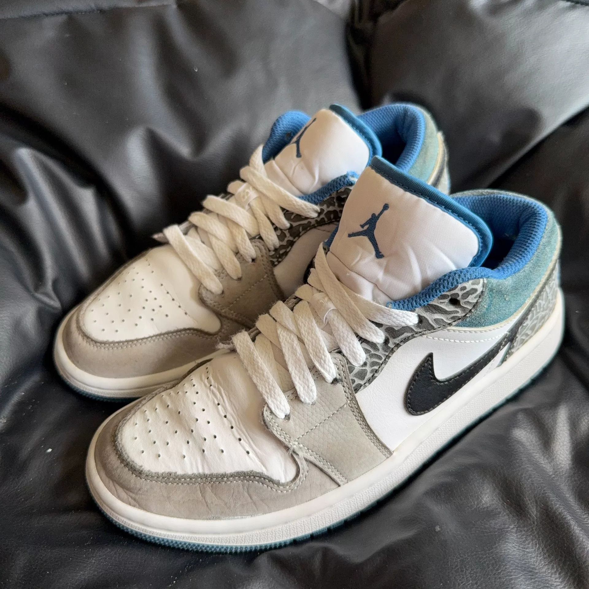 Nike Nike Blue Lowtop Sneakers 40 Men Size US 7.5 / EU 40-41 - 1 Thumbnail