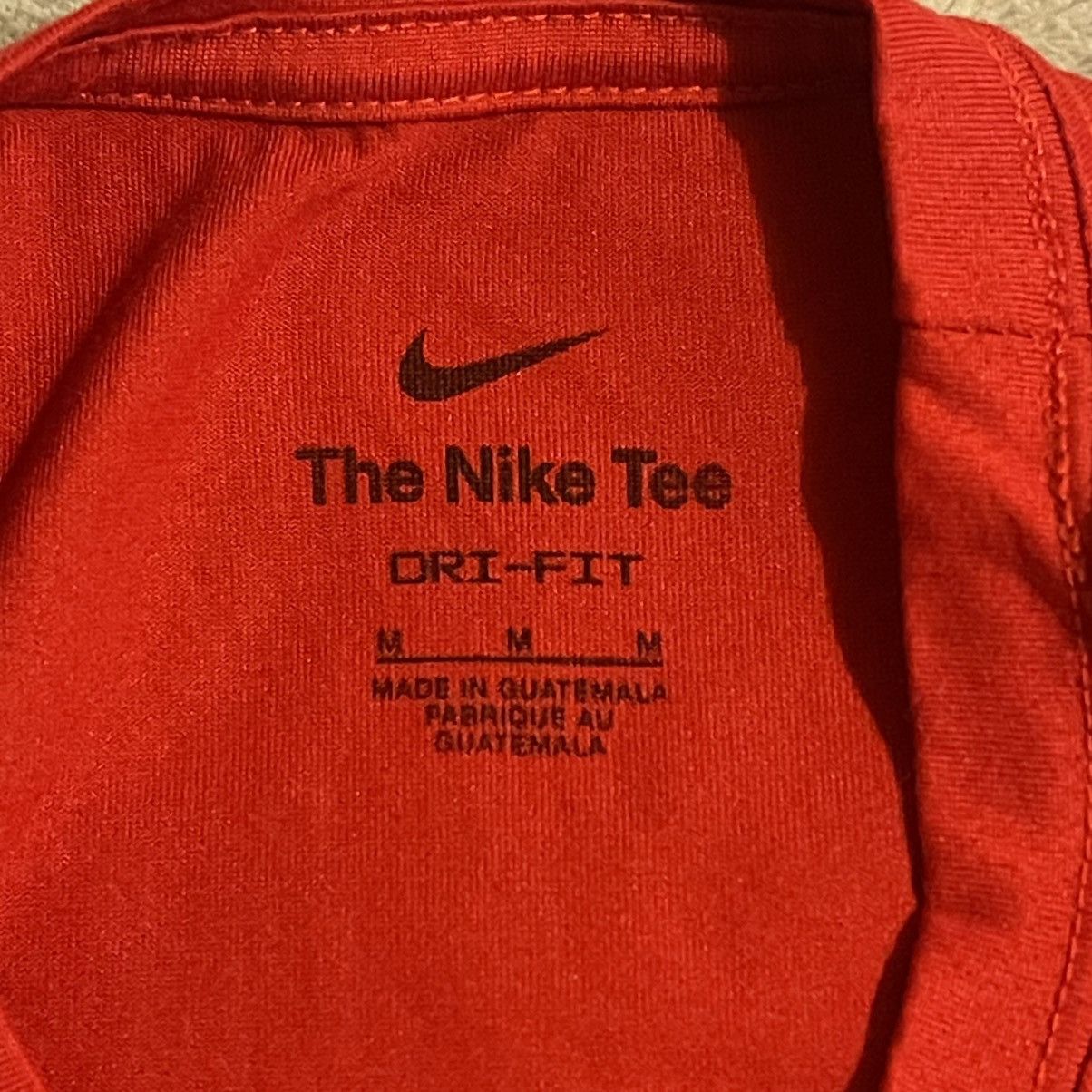Nike Gonzaga Bulldogs Shirt Men Medium Red Nike Dri-Fit NCAA Tee Size US M / EU 48-50 / 2 - 3 Thumbnail