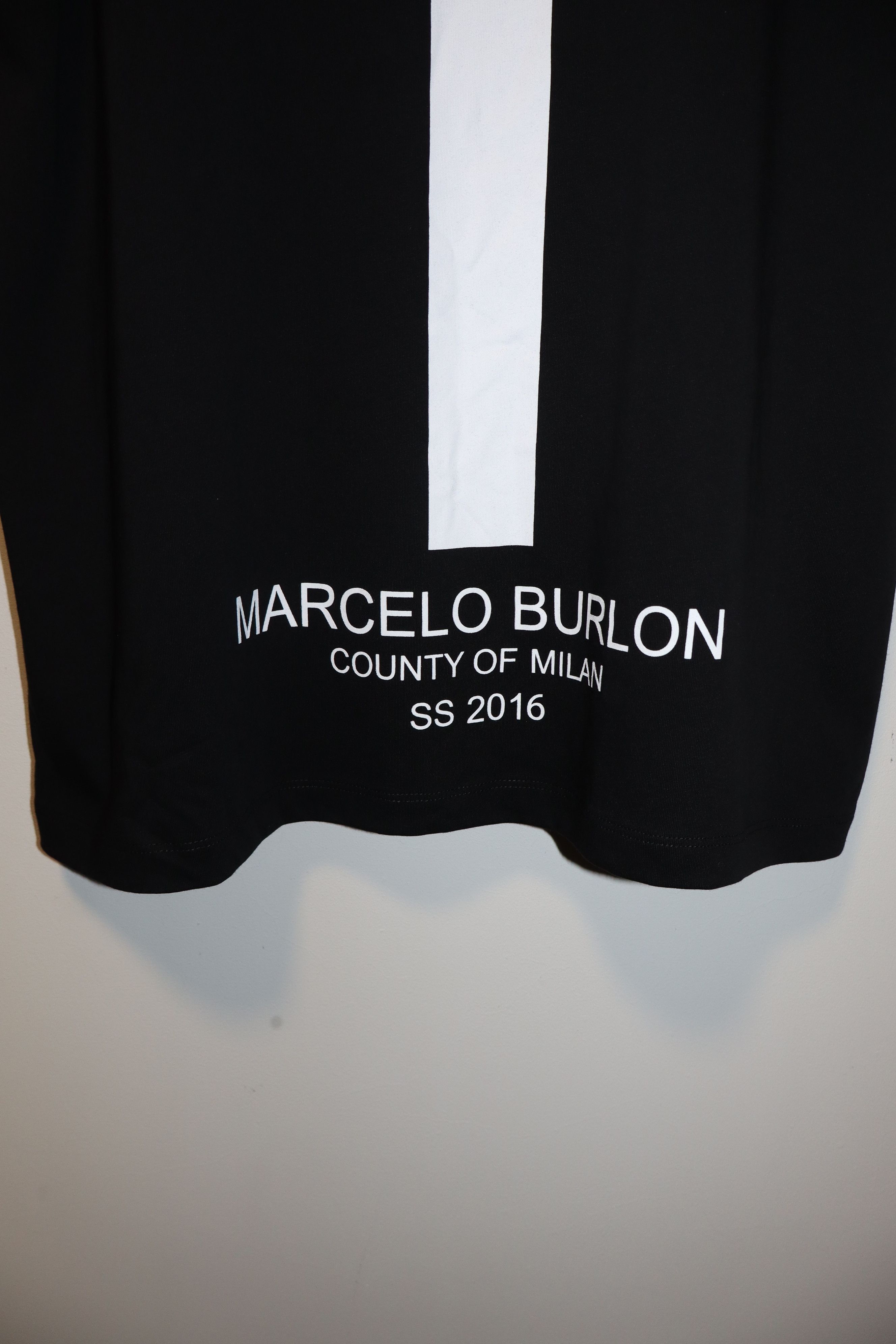 Marcelo Burlon Staff logo t-shirt Size US M / EU 48-50 / 2 - 5 Thumbnail