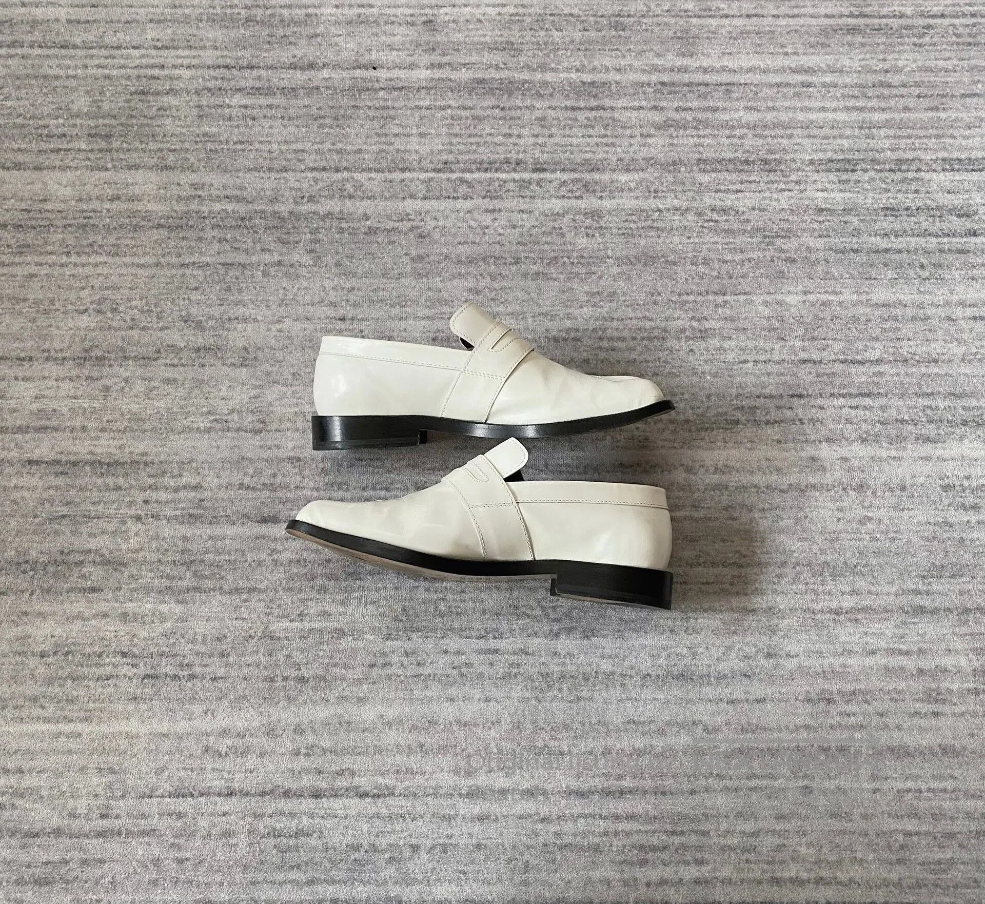 Maison Margiela maison margiela tabi leather loafers. Size US 6 / EU 39 - 4 Thumbnail