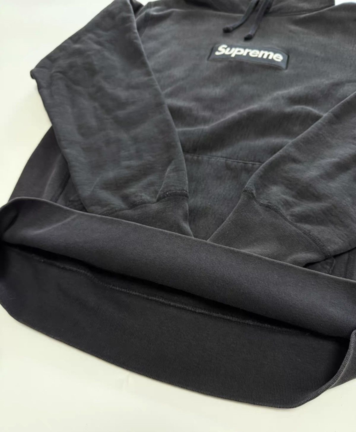 Supreme Supreme fw16 black on black hooded sweatshirt hoodie Size US M / EU 48-50 / 2 - 3 Thumbnail