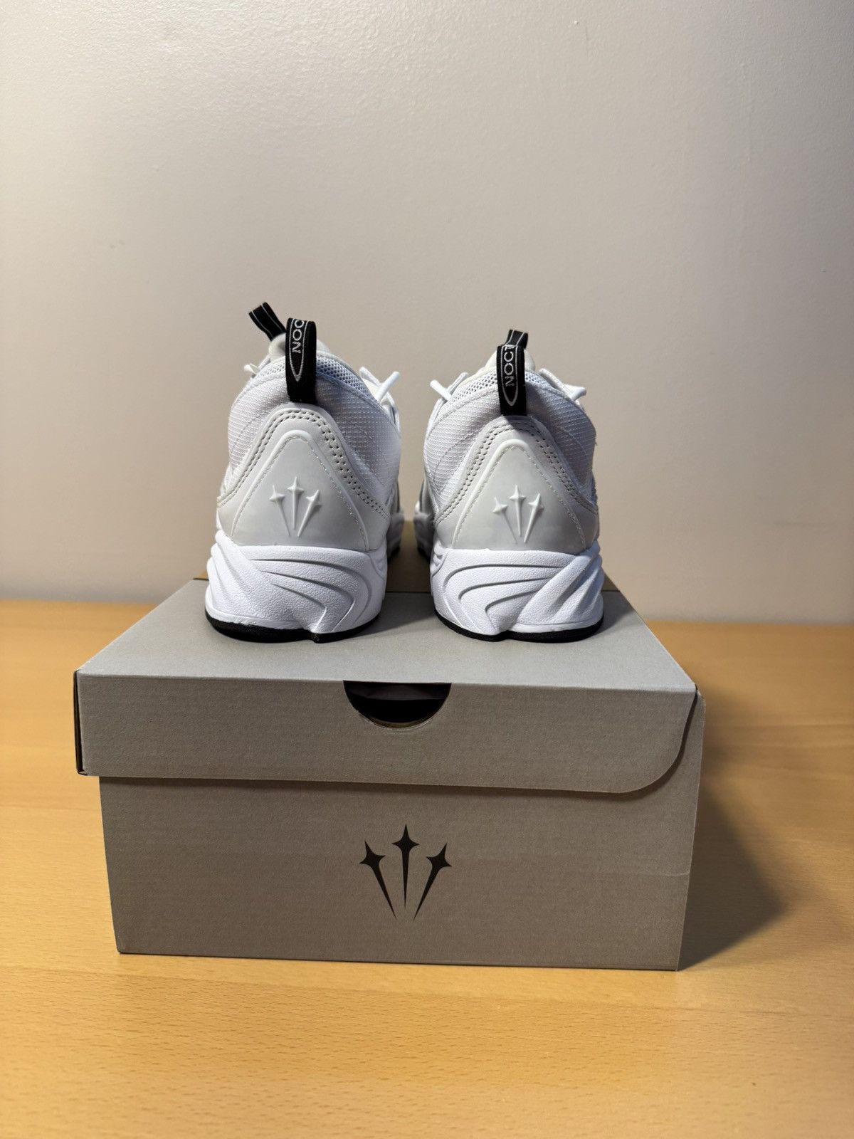 Drake × Nike NOCTA x Nike Air Zoom Drive 'Summit White' Size US 9 / EU 42 - 4 Thumbnail