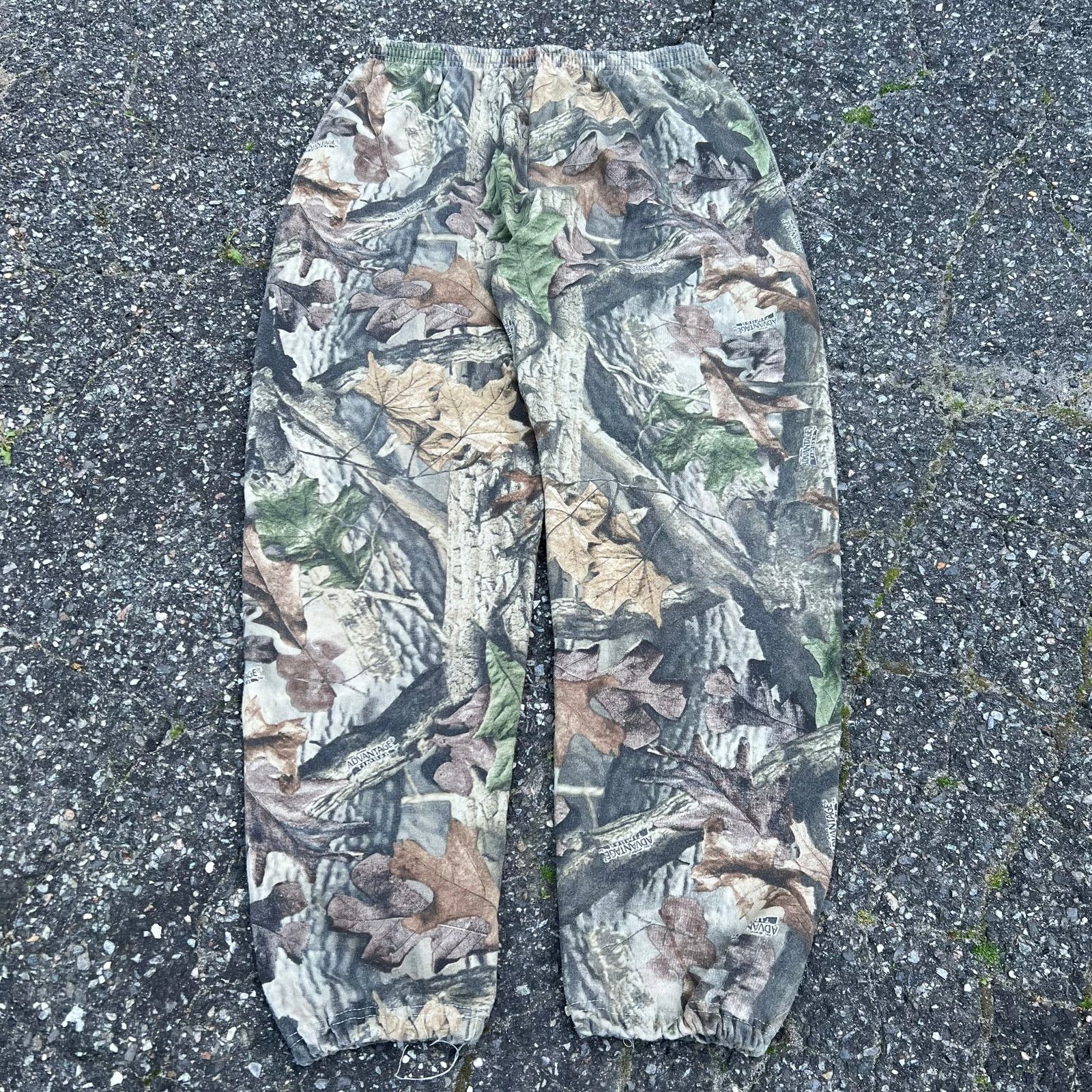 image of Realtree Camo Essential Blank Cotton Sweatpants in Green, Men's (Size 29)