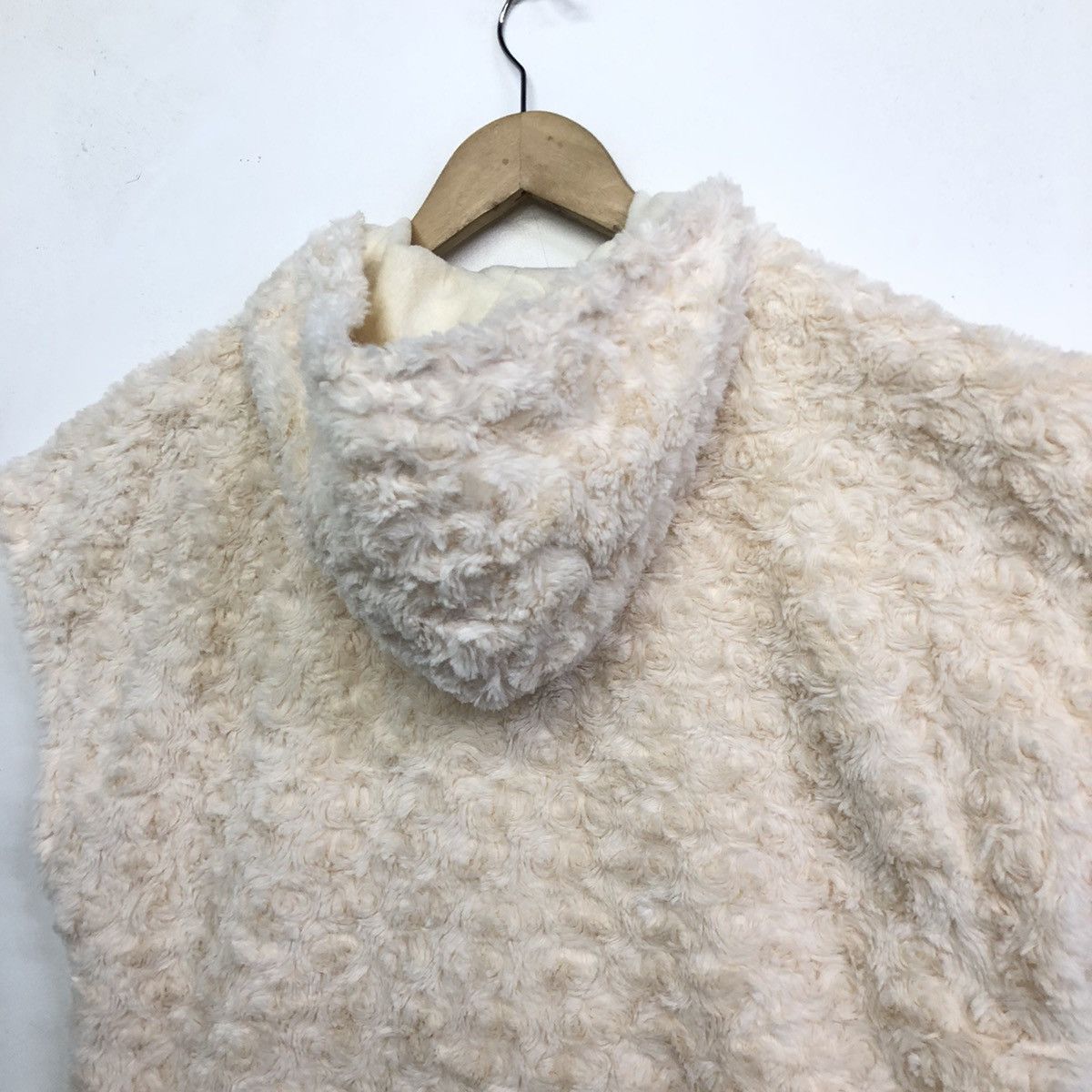 Cartoon Network × Japanese Brand Hello Kitty 40th Anniversary Faux And Fur Winter Outerwear Size M / US 6-8 / IT 42-44 - 8 Thumbnail