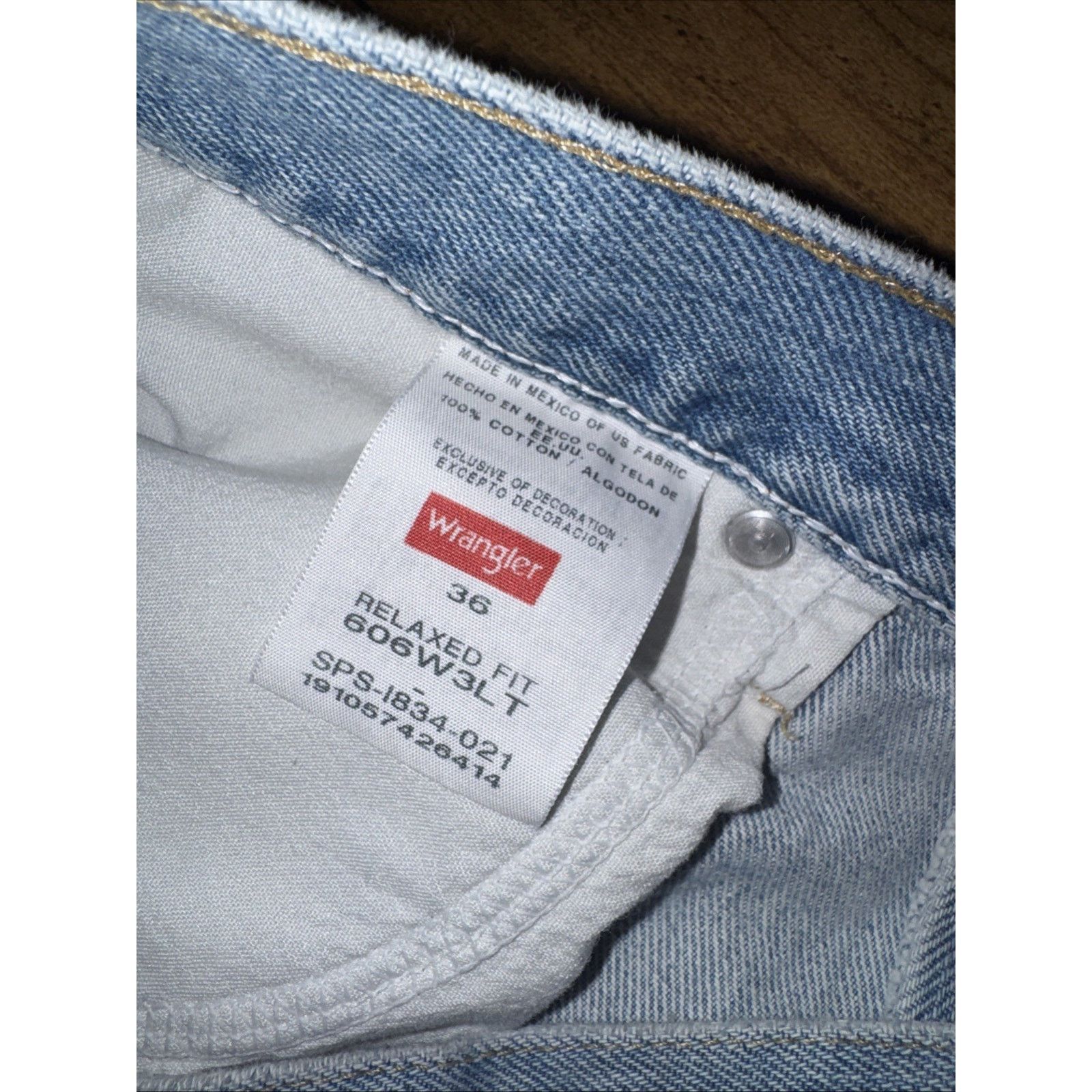 Vintage × Wrangler Wrangler Jean Shorts Men’s 36x12 Light Wash Size US 36 / EU 52 - 3 Thumbnail