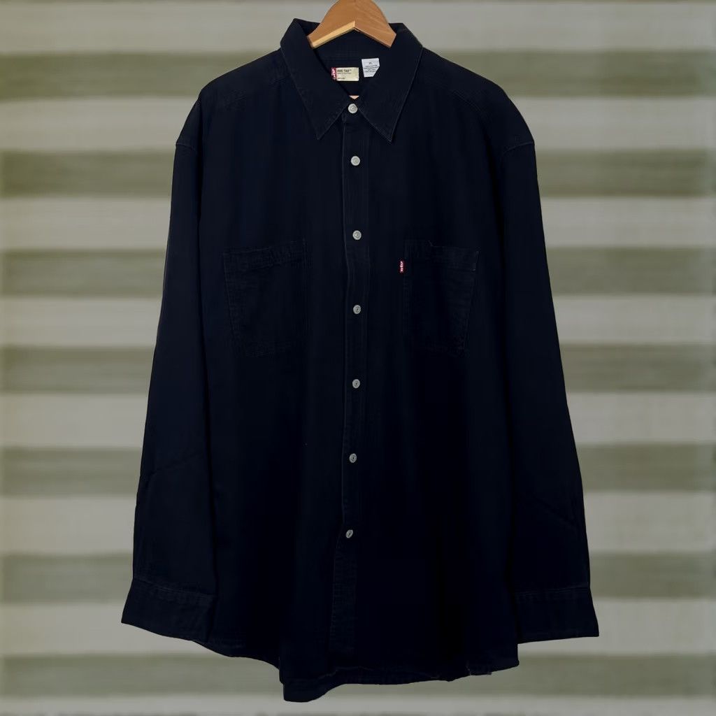 Levi's VINTAGE Levi's Red Tab Button-Up Black Denim Shirt XL Mens Size US XL / EU 56 / 4 - 1 Thumbnail