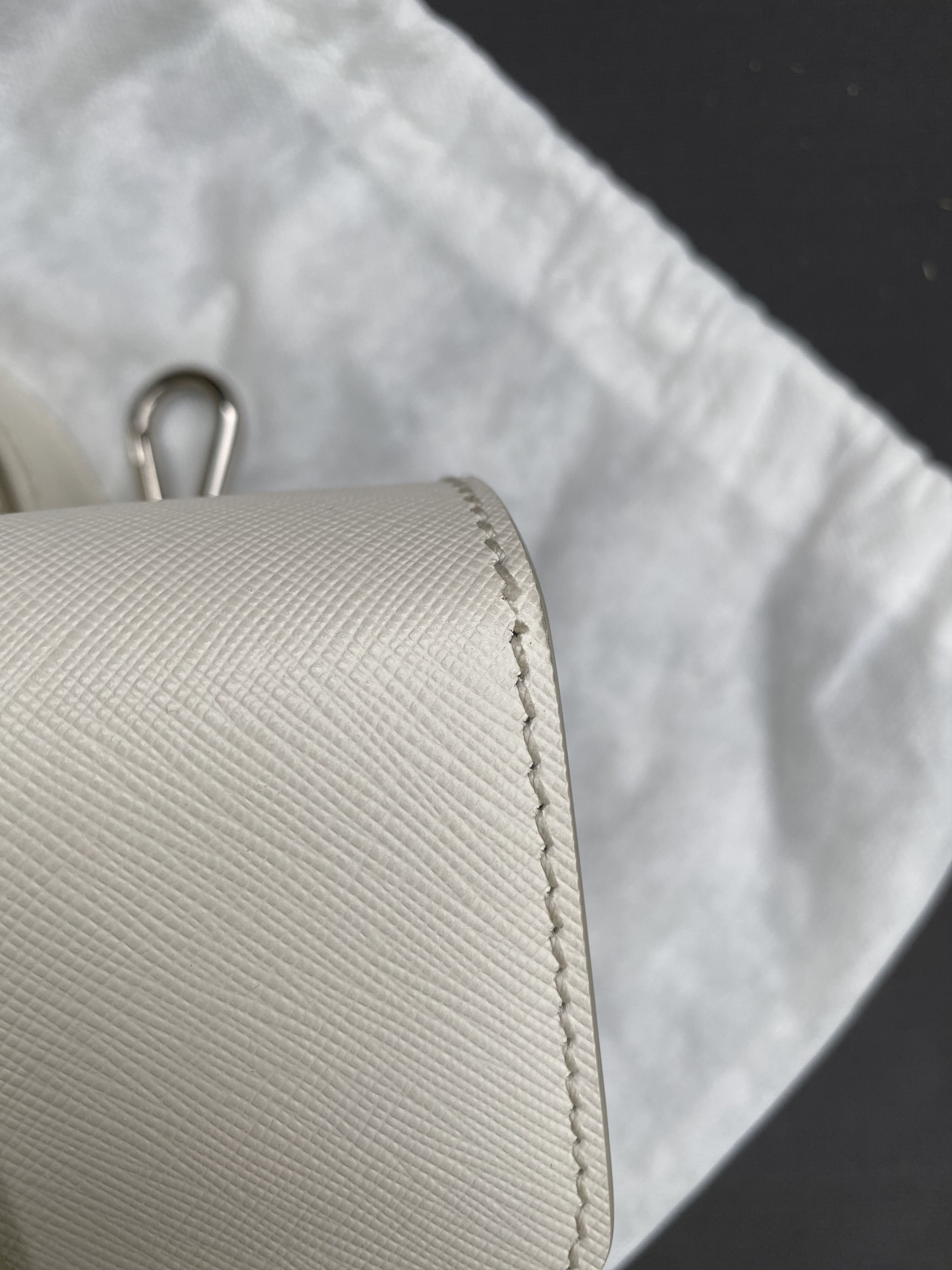 Prada White Prada crossbody bag Size ONE SIZE - 7 Thumbnail