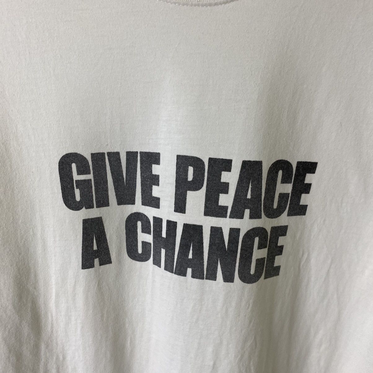 Japanese Brand R Jubilee Give Peace A Chance T Shirt Size US L / EU 52-54 / 3 - 2 Thumbnail