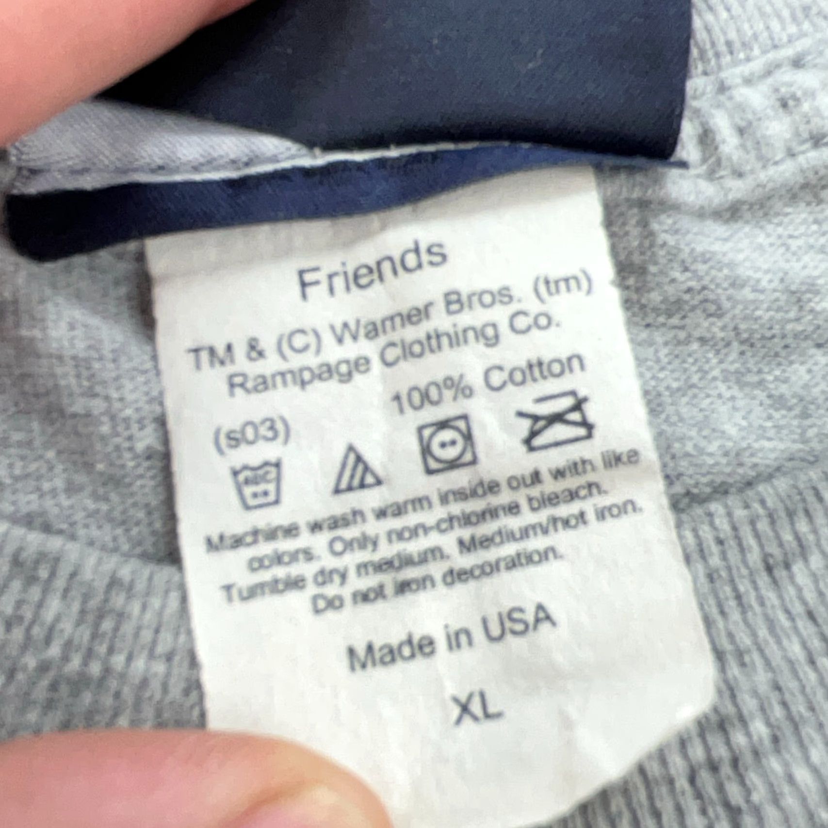 Vintage VINTAGE NBC Friends Shirt Men XL Gray Tee 90s 00s Pop Culture Graphic Print Short Sleeve Crew Neck Cotton Jersey Embroidered USA Made Size US XL / EU 56 / 4 - 5 Thumbnail