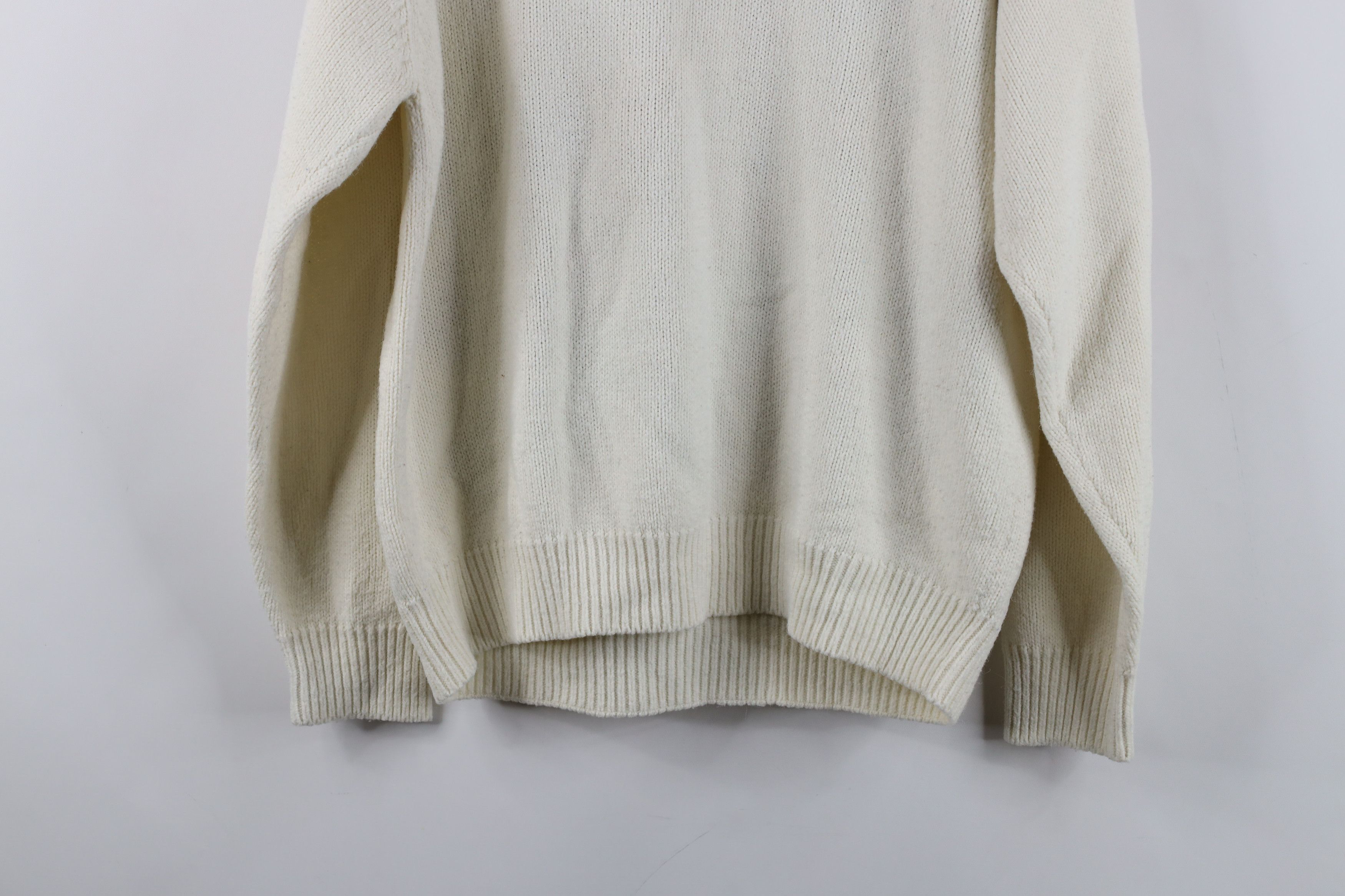 Vintage Vintage 90s Streetwear Flower Floral Knit Crewneck Sweater Size L / US 10 / IT 46 - 13 Thumbnail