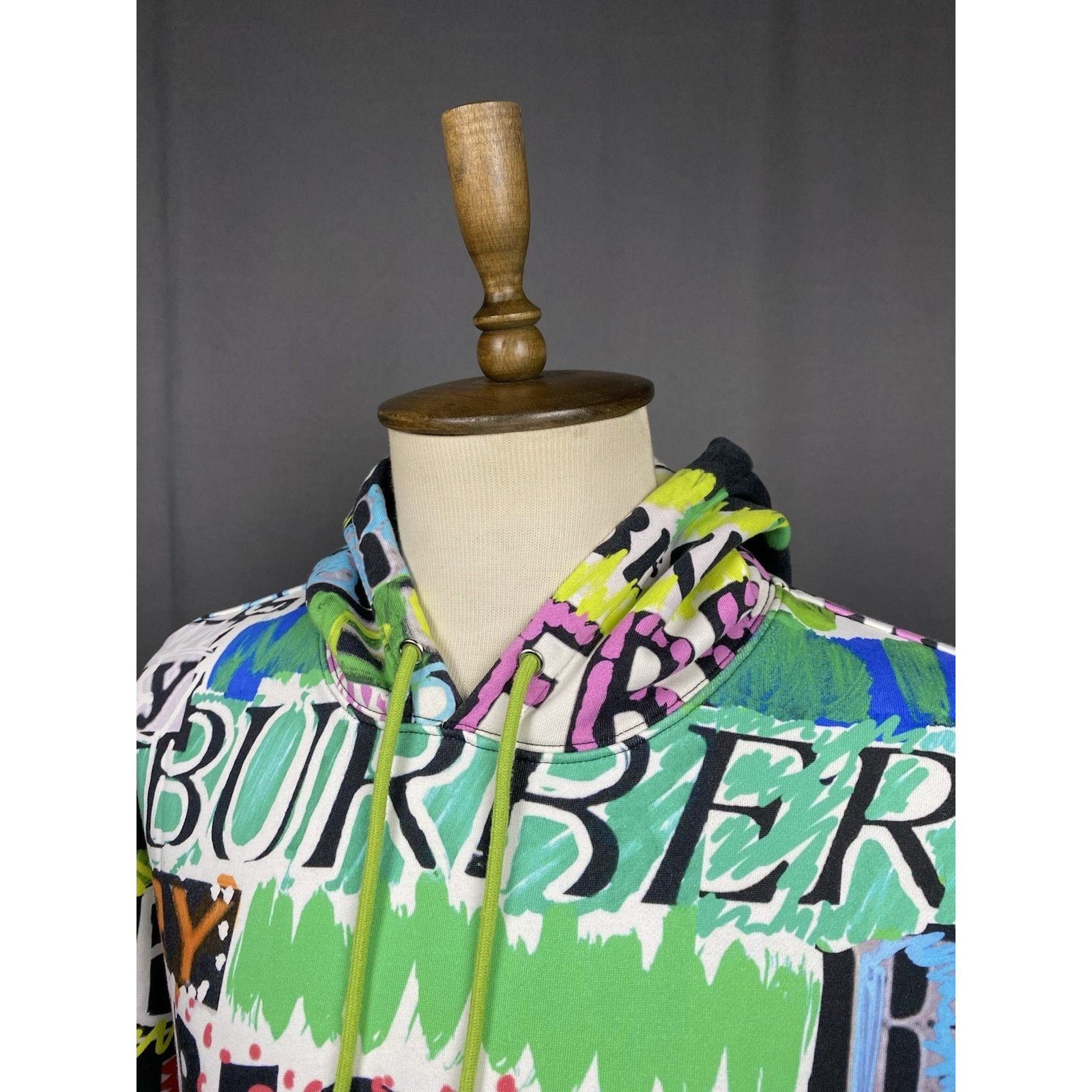 Burberry Burberry Graphic Logo Monogram Men's Multicolored Hoodie Swe Size US M / EU 48-50 / 2 - 5 Thumbnail