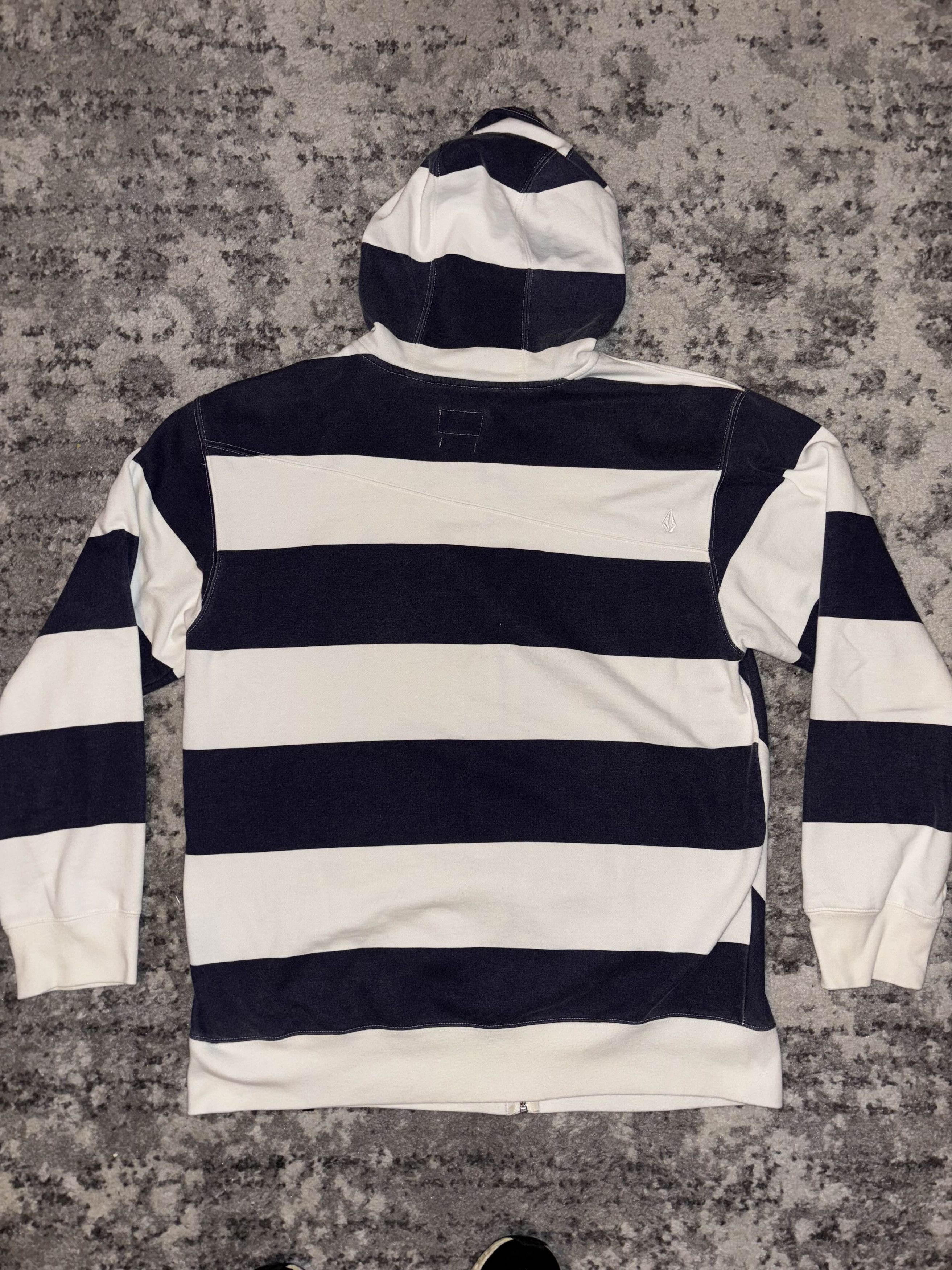 Volcom Y2K Volcom Striped Zip Up Sweater Size US XL / EU 56 / 4 - 3 Thumbnail