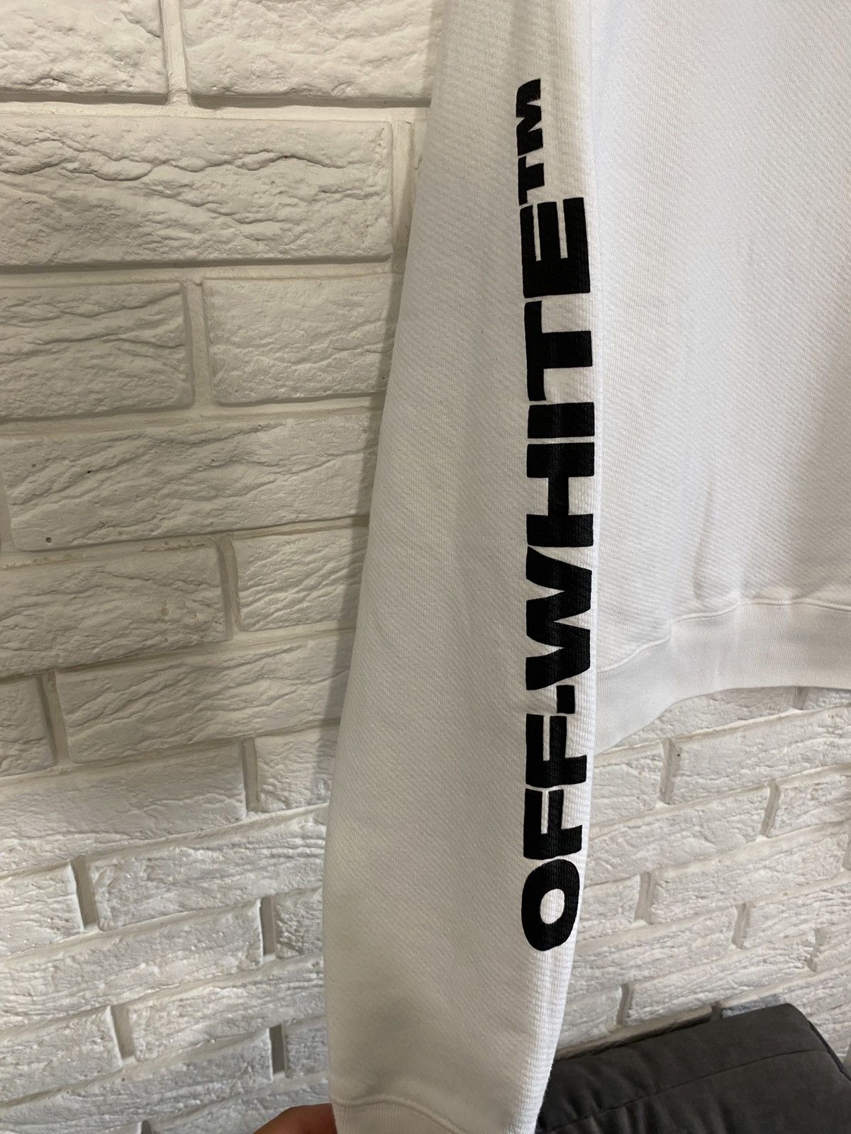 Off-White Off-White Split Halftone Arrows Oversized Crew Sweatshirt Size US L / EU 52-54 / 3 - 3 Thumbnail