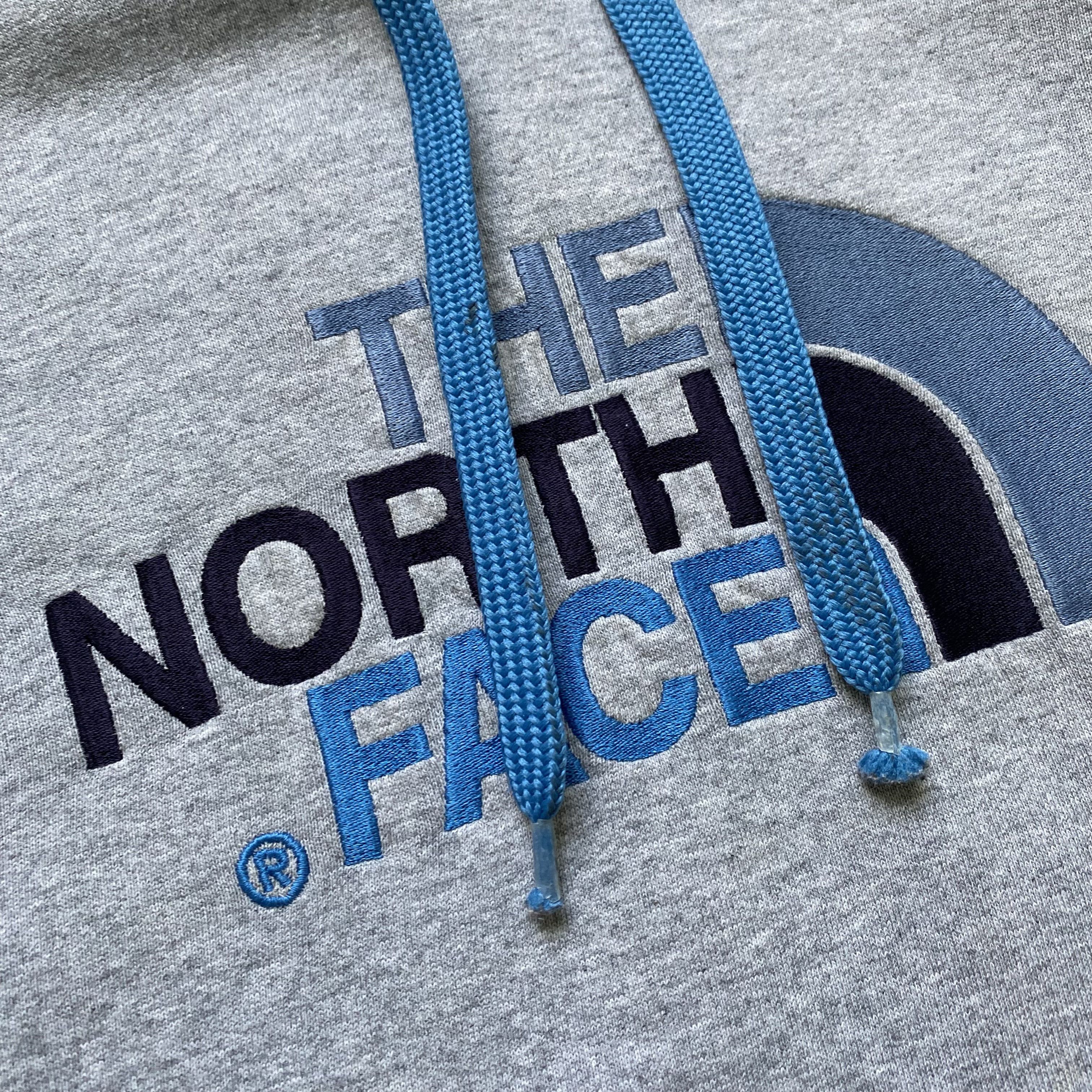 The North Face 🏂 Vintage The North Face hoodie Y2K Big center logo Size US L / EU 52-54 / 3 - 8 Thumbnail
