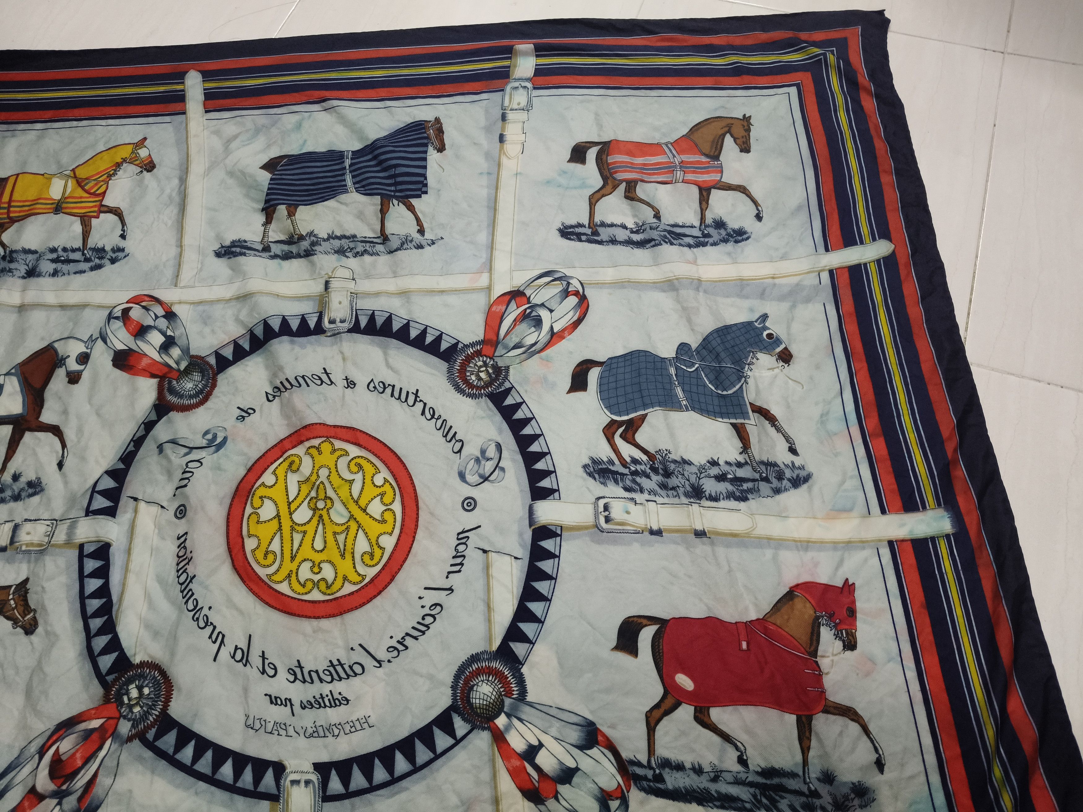 Hermes Hermes silk scarf Couvertures et tenues de four pour Size ONE SIZE - 18 Thumbnail