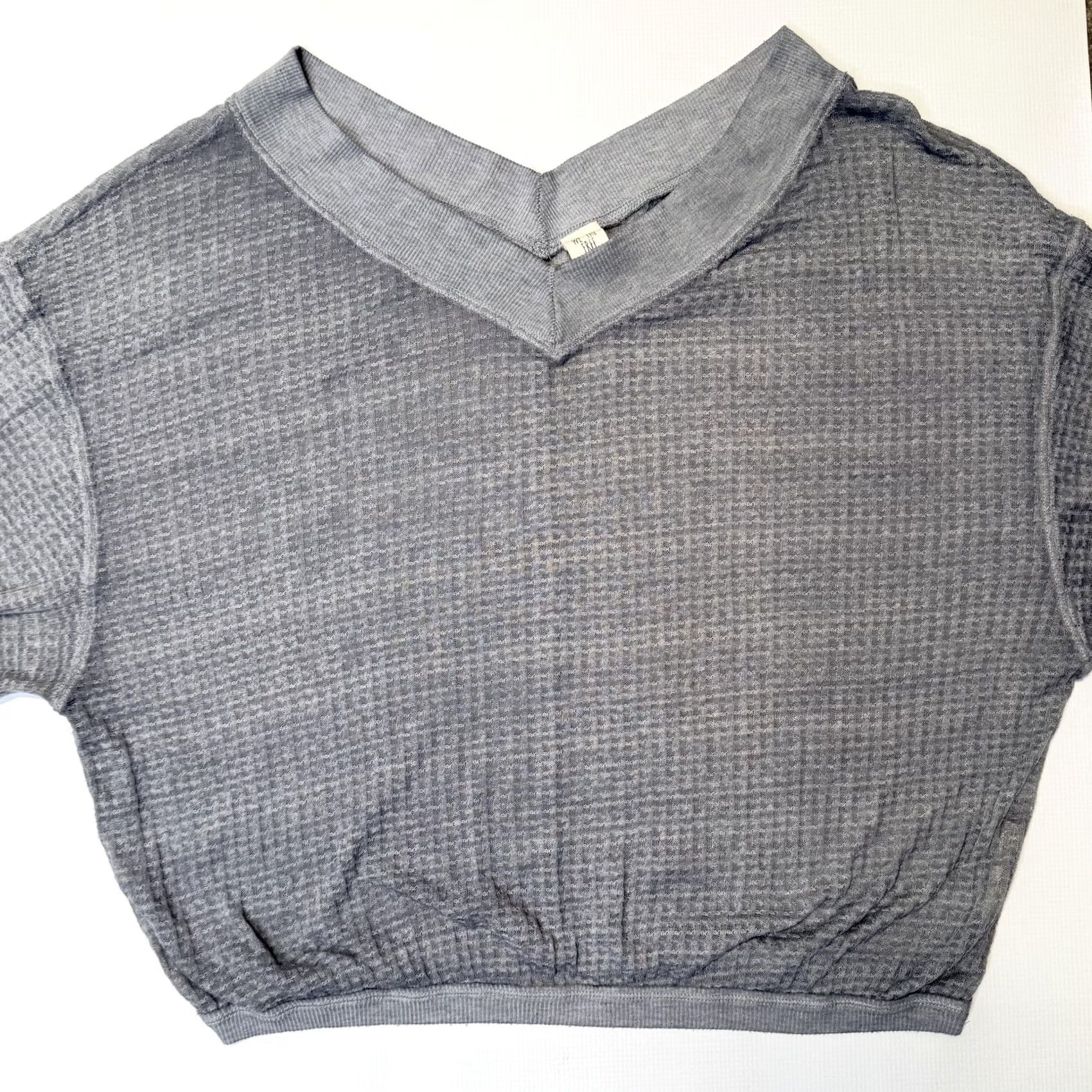 Vintage We The Free Waffle Knit Sweater Womens Medium Gray Off Shoulder Slouchy Top Size M / US 6-8 / IT 42-44 - 6 Thumbnail