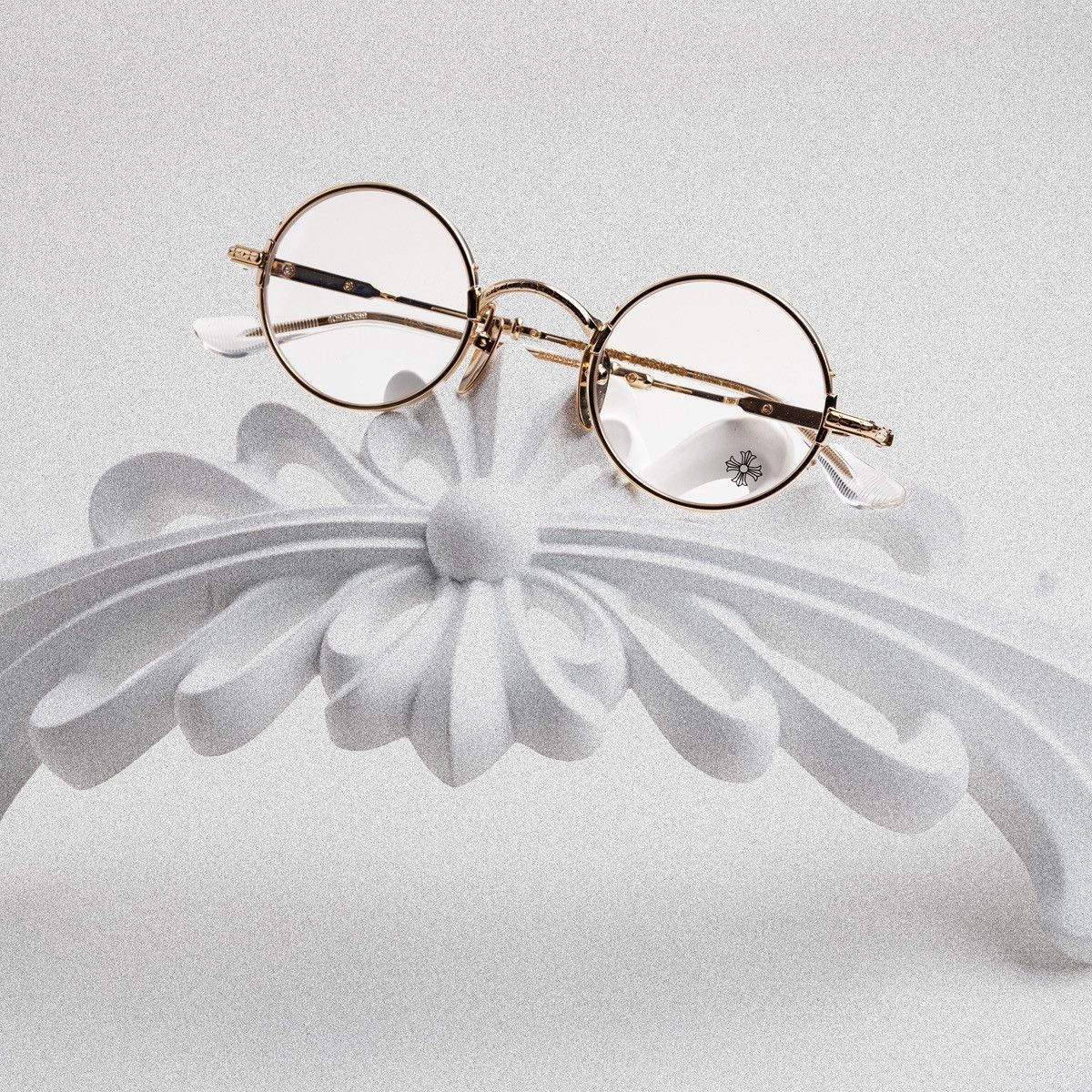Chrome Hearts CHROME HEARTS EDITH F. CRYSTAL/GOLD PLATED GLASSES Size ONE SIZE - 6 Thumbnail