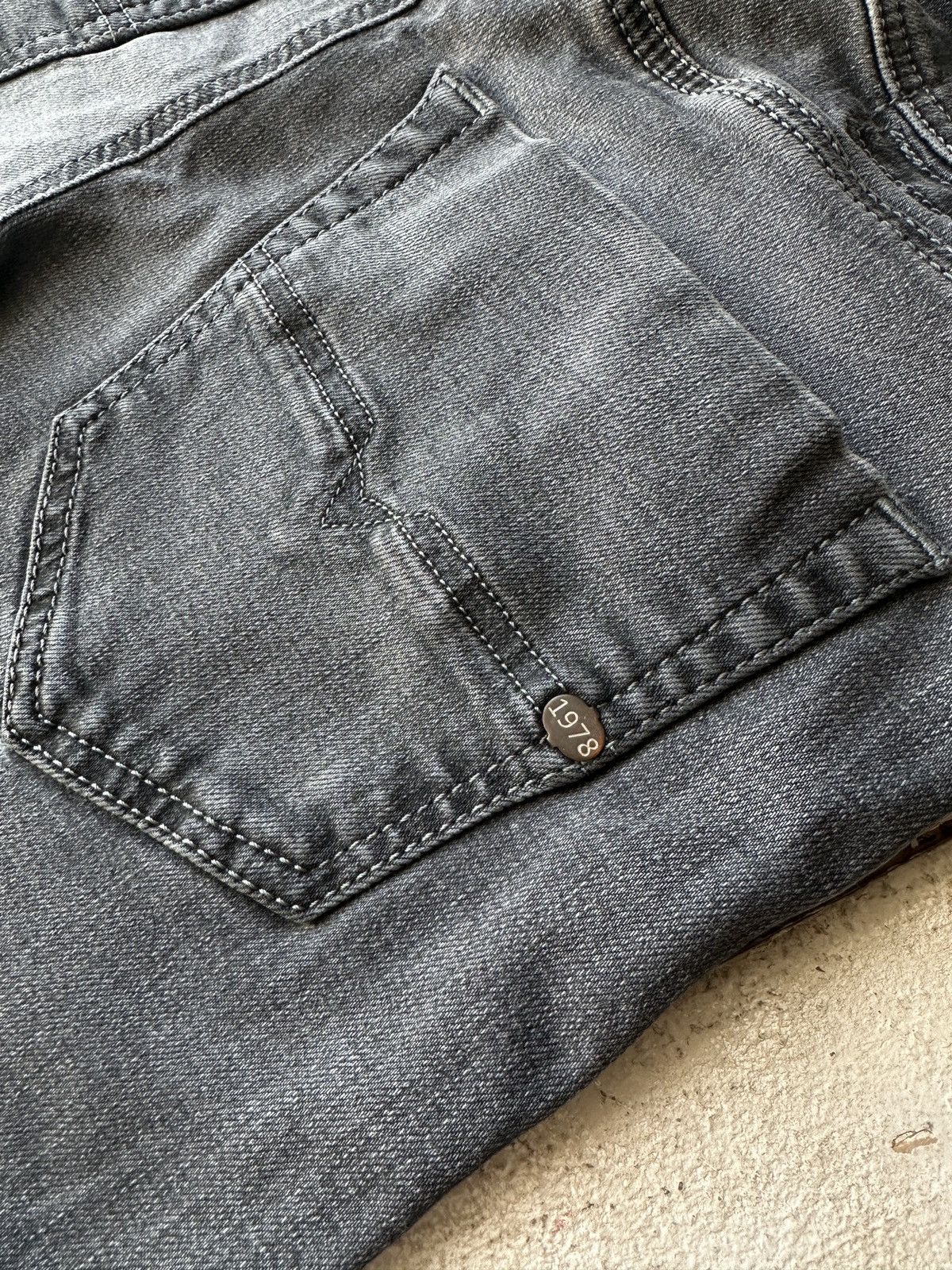 Diesel 🚨 RARE DIESEL MEN DENIM JEANS AVANT GARDE IFSIXWASNINE Y2K Size US 30 / EU 46 - 10 Thumbnail