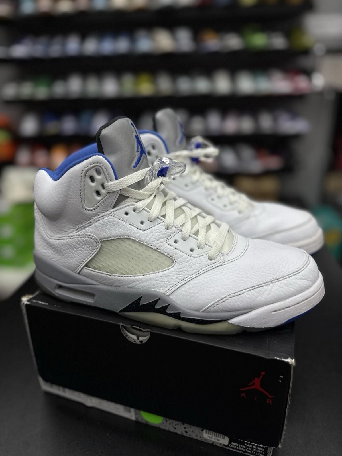 Jordan Brand Nike Air Jordan 5 Retro White Stealth Size 11 DD0587-140 Size US 11 / EU 44 - 4 Thumbnail