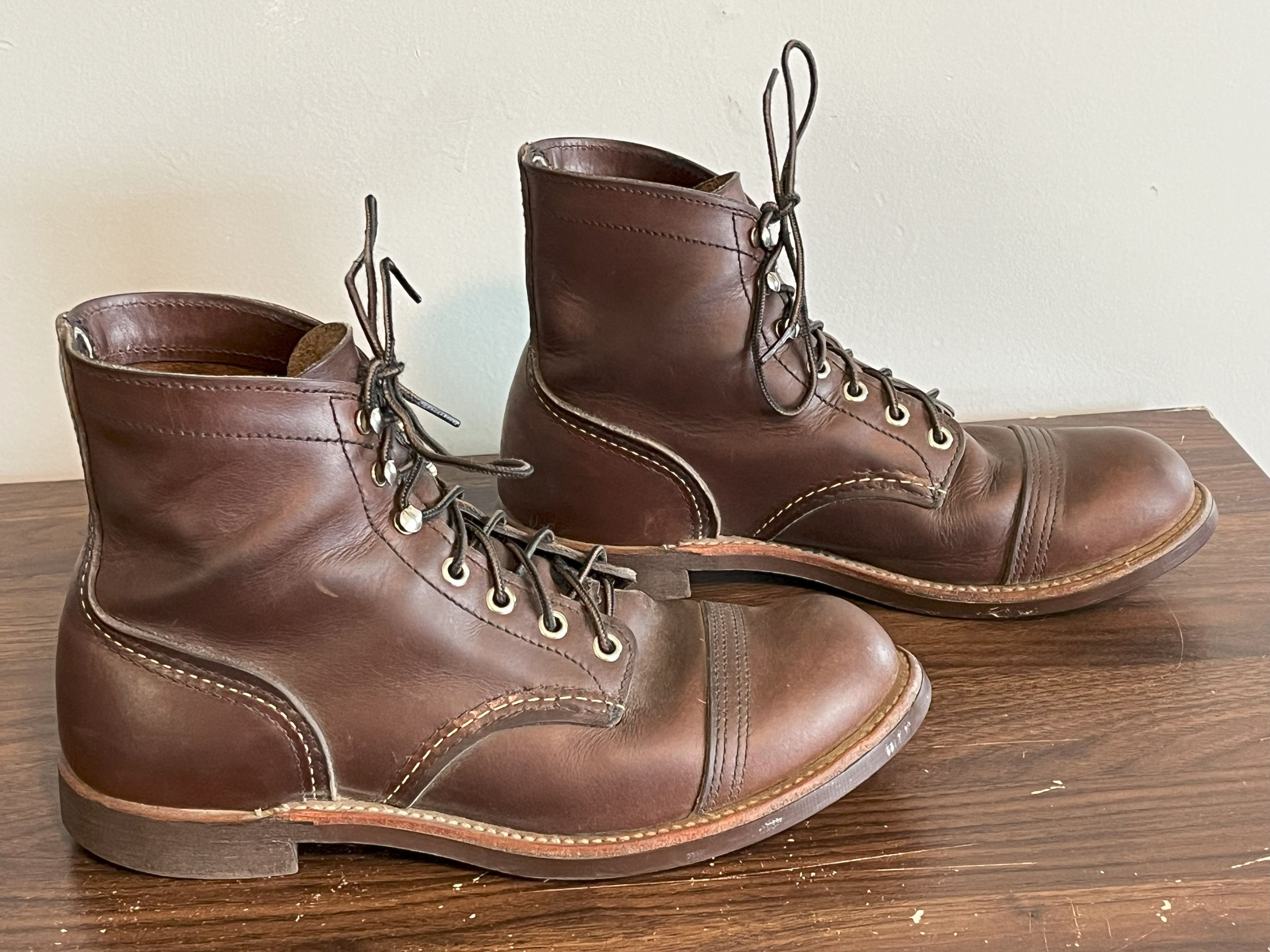 Red Wing Iron Ranger Size US 7.5 / EU 40-41 - 2 Thumbnail