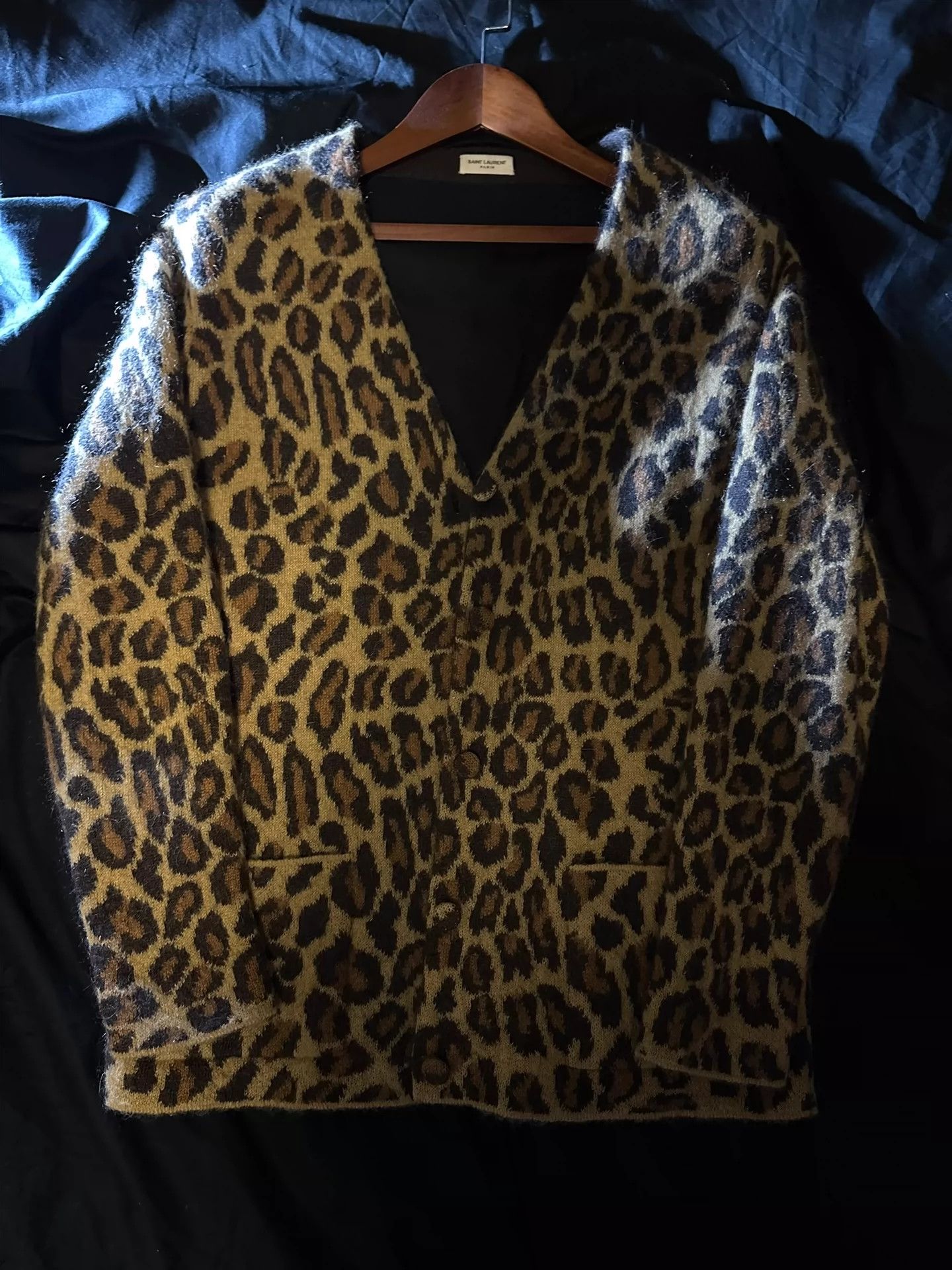 Saint Laurent Paris Saint Laurent Paris Leopard print wool cardigan Size US M / EU 48-50 / 2 - 1 Thumbnail